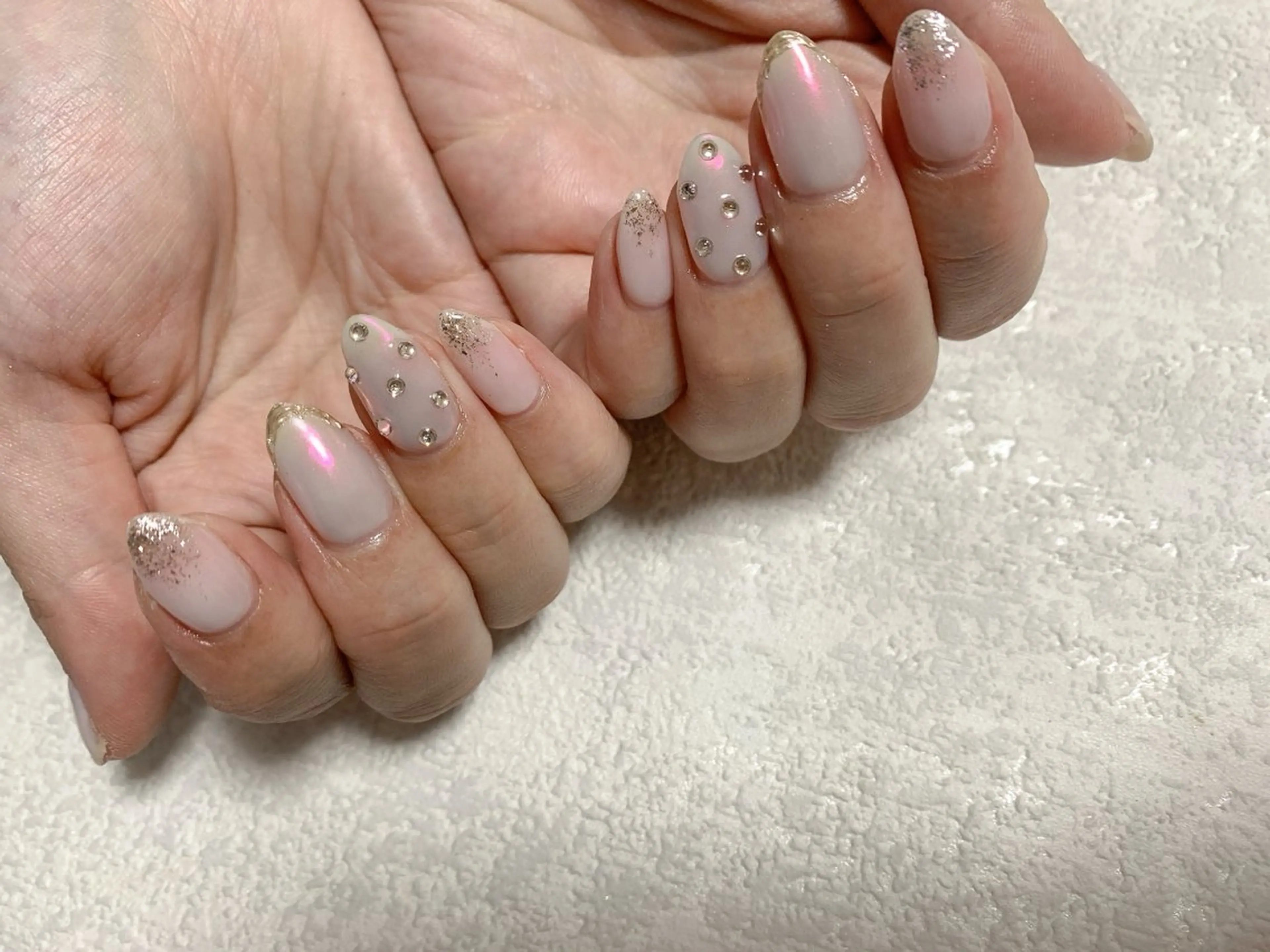 ネイル オーロラネイル ジェルネイル キラキラネイル 韓国ネイル メンズネイル kiki nail たまプラーザのネイルデザイン