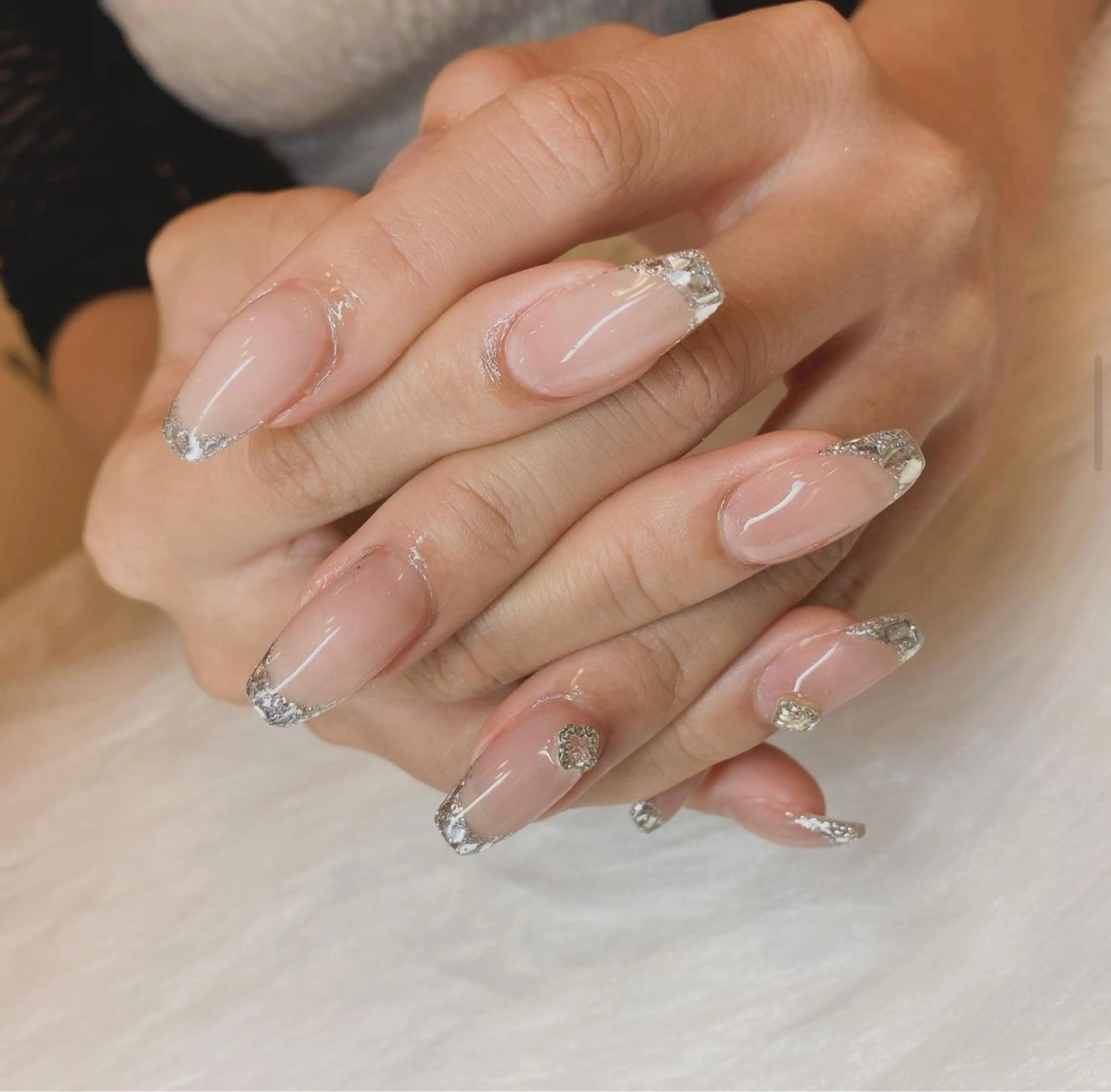 【練習モデル】✨自爪✨ガラスフレンチ🎀ハンドケア付き💅の写真