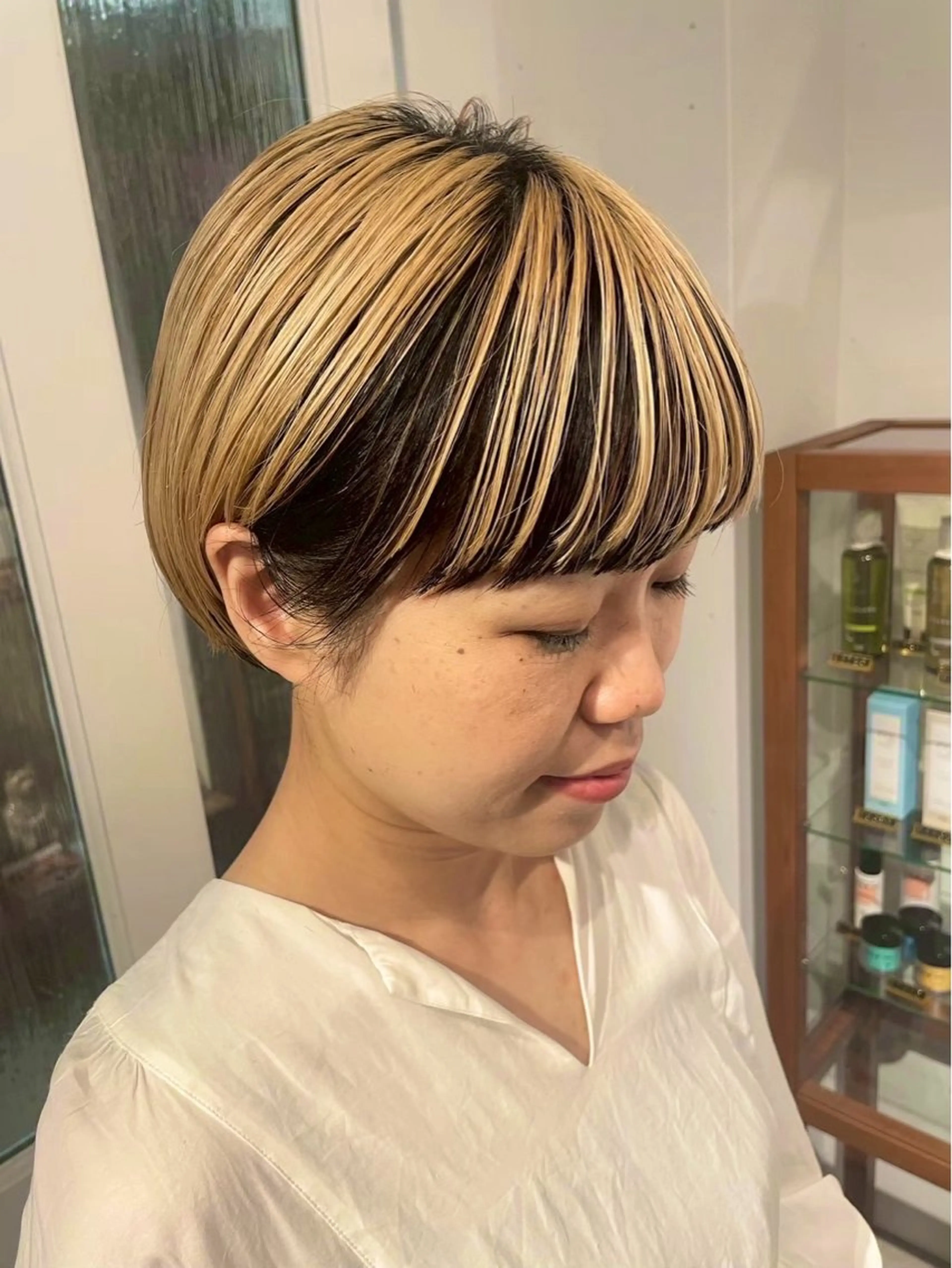 ショート カラー デザインカラー ハイトーンカラー ショートヘア ヘアカラー rina/似合わせ/ 艶髪カラー/髪質改善のヘアスタイル