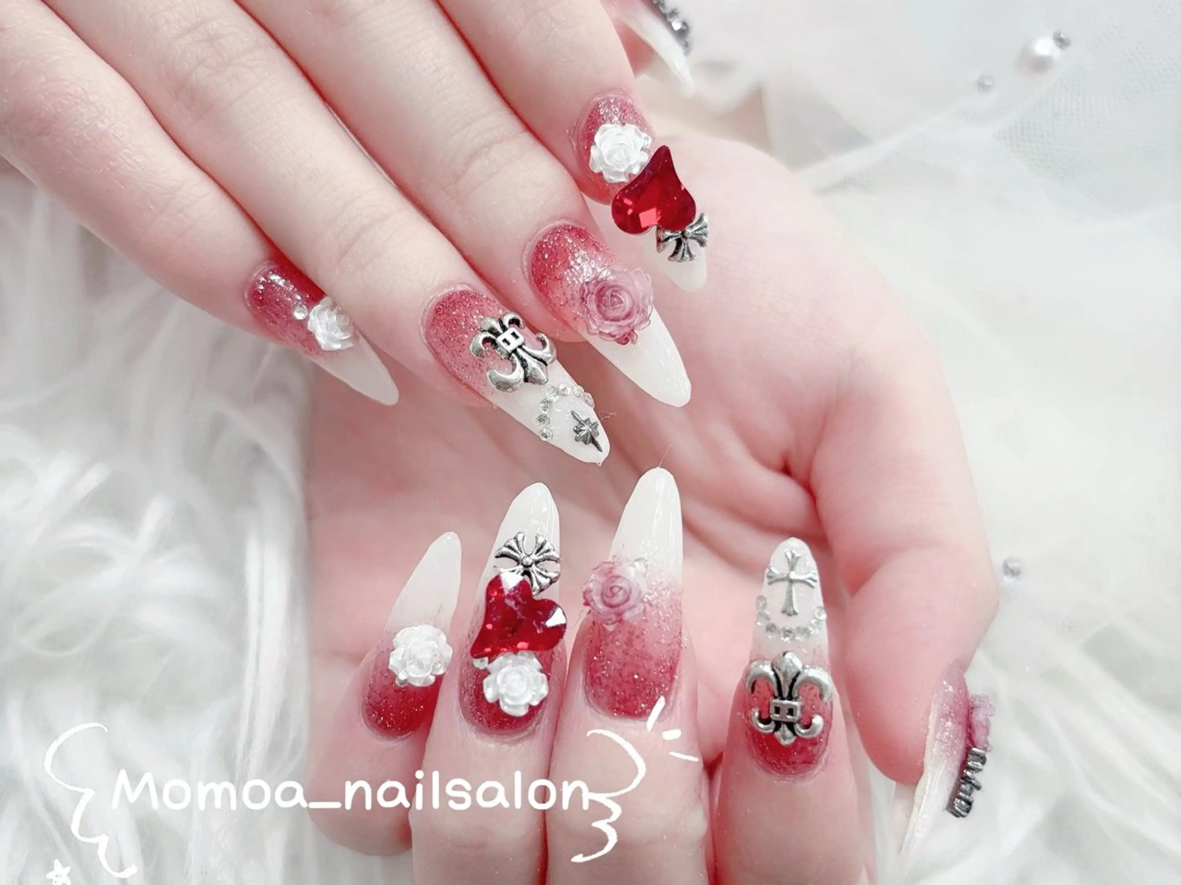 ネイル 成人式 ロングネイル マグネットネイル 大理石ネイル(マーブル) リボン ハンドネイル MoMoA Nail ネイル長さ出し専門店のネイルデザイン