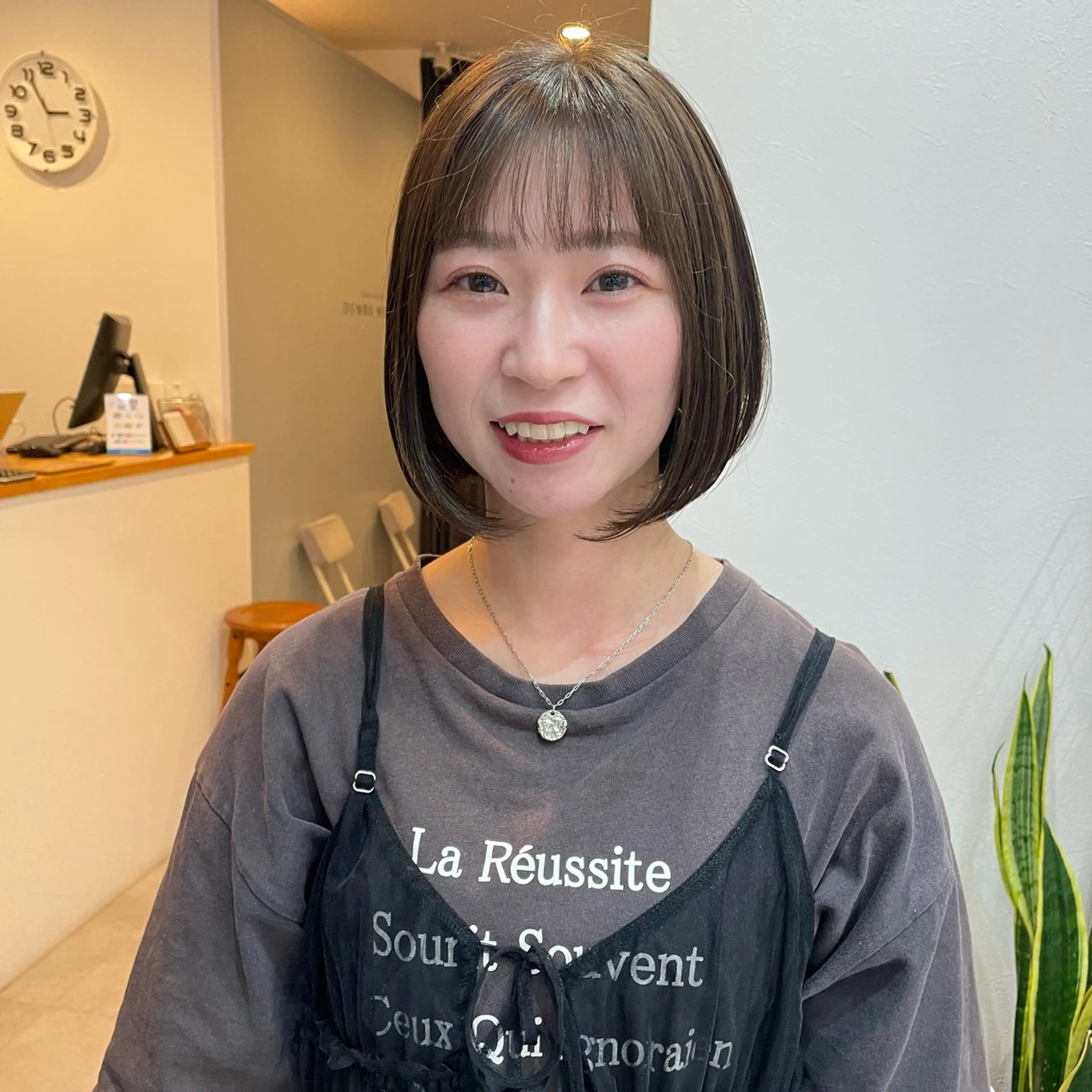 ショート カラー ベージュカラー オリーブベージュ オリーブカラー ボブ ショートヘア カット ヘアカラー トリートメント 堀江将太朗/恵比寿/ メンズカットのヘアスタイル