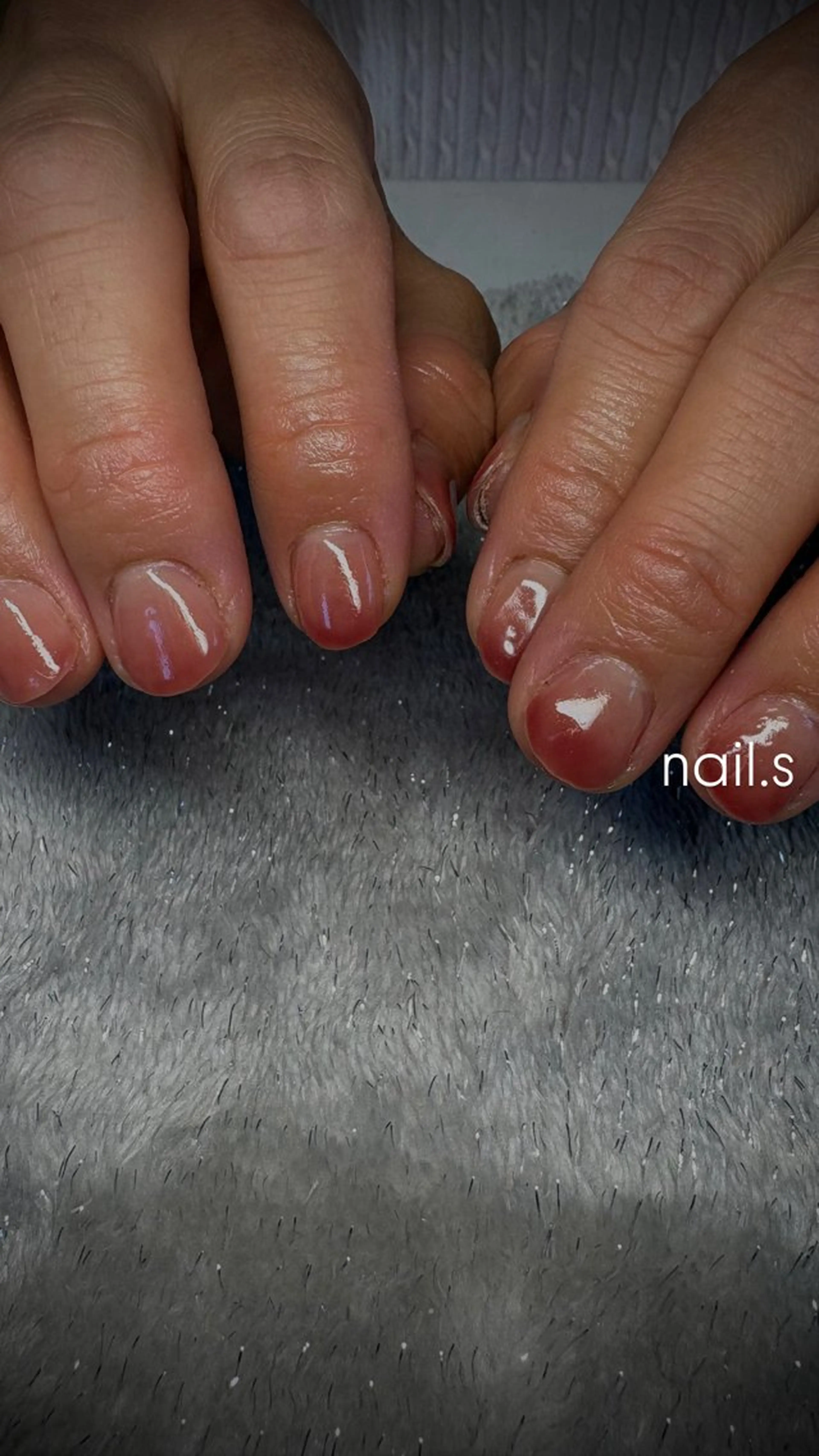 ネイル グラデーション オフィスネイル ショートネイル シンプルネイル ハンドネイル nail.s misatoのネイルデザイン