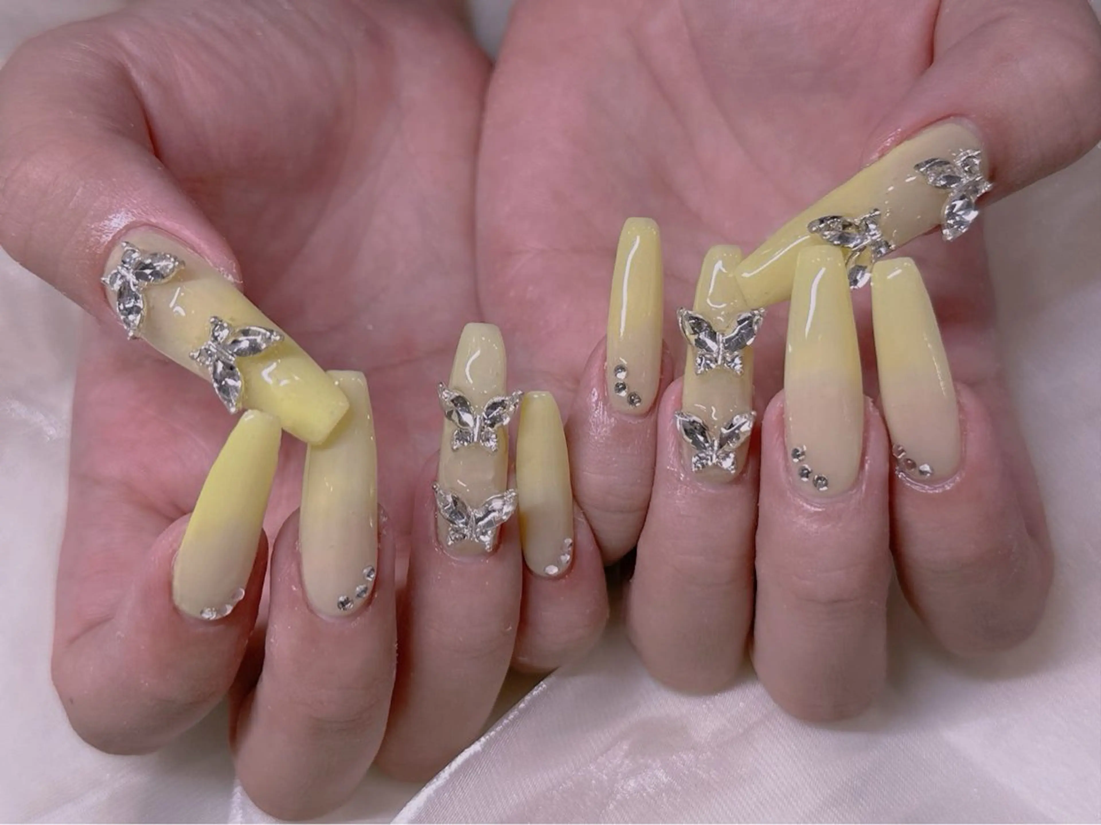 ネイル ハンドネイル リン リンのネイルデザイン