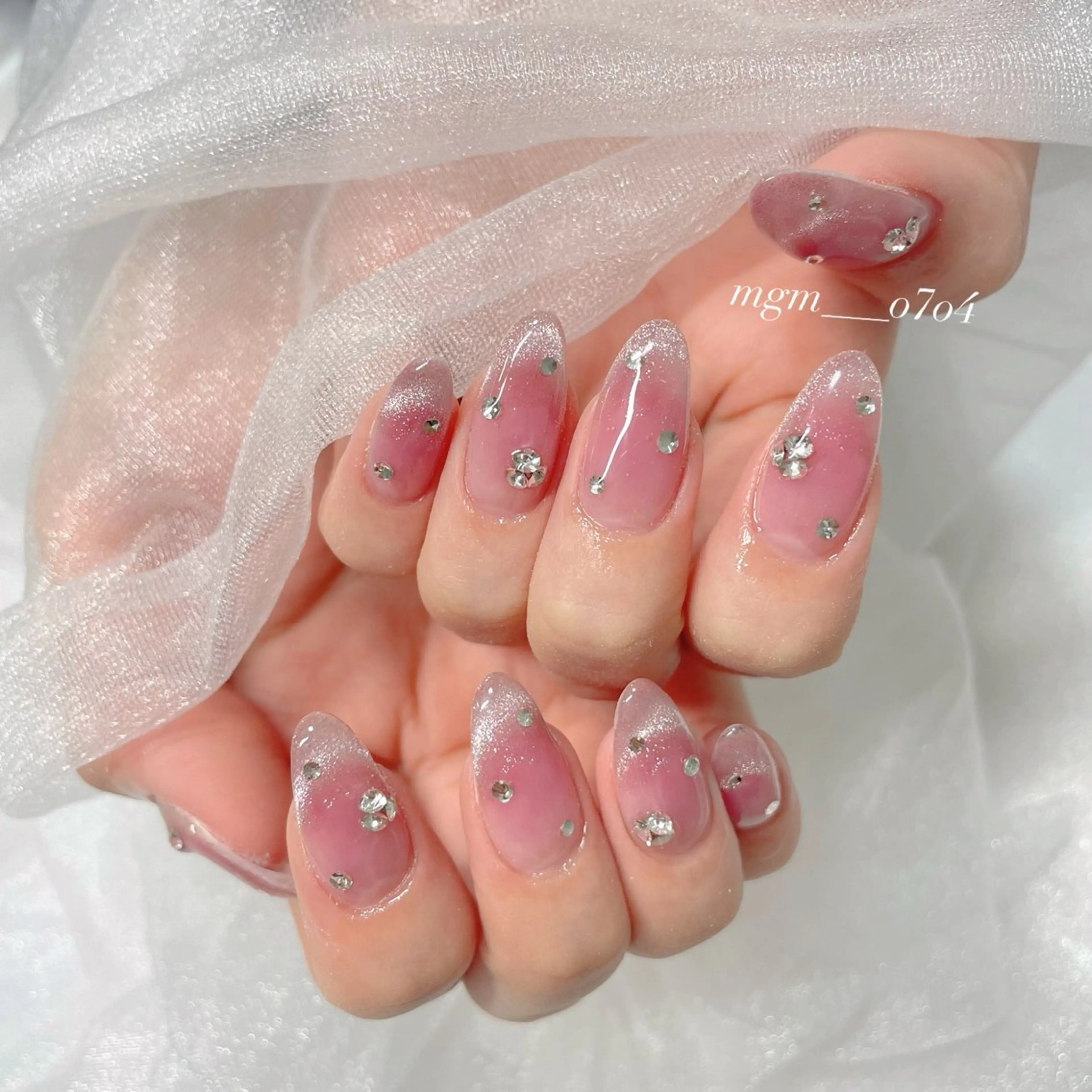 ネイル ハンドネイル ハンドケア MoON...❤︎ MeGuのネイルデザイン