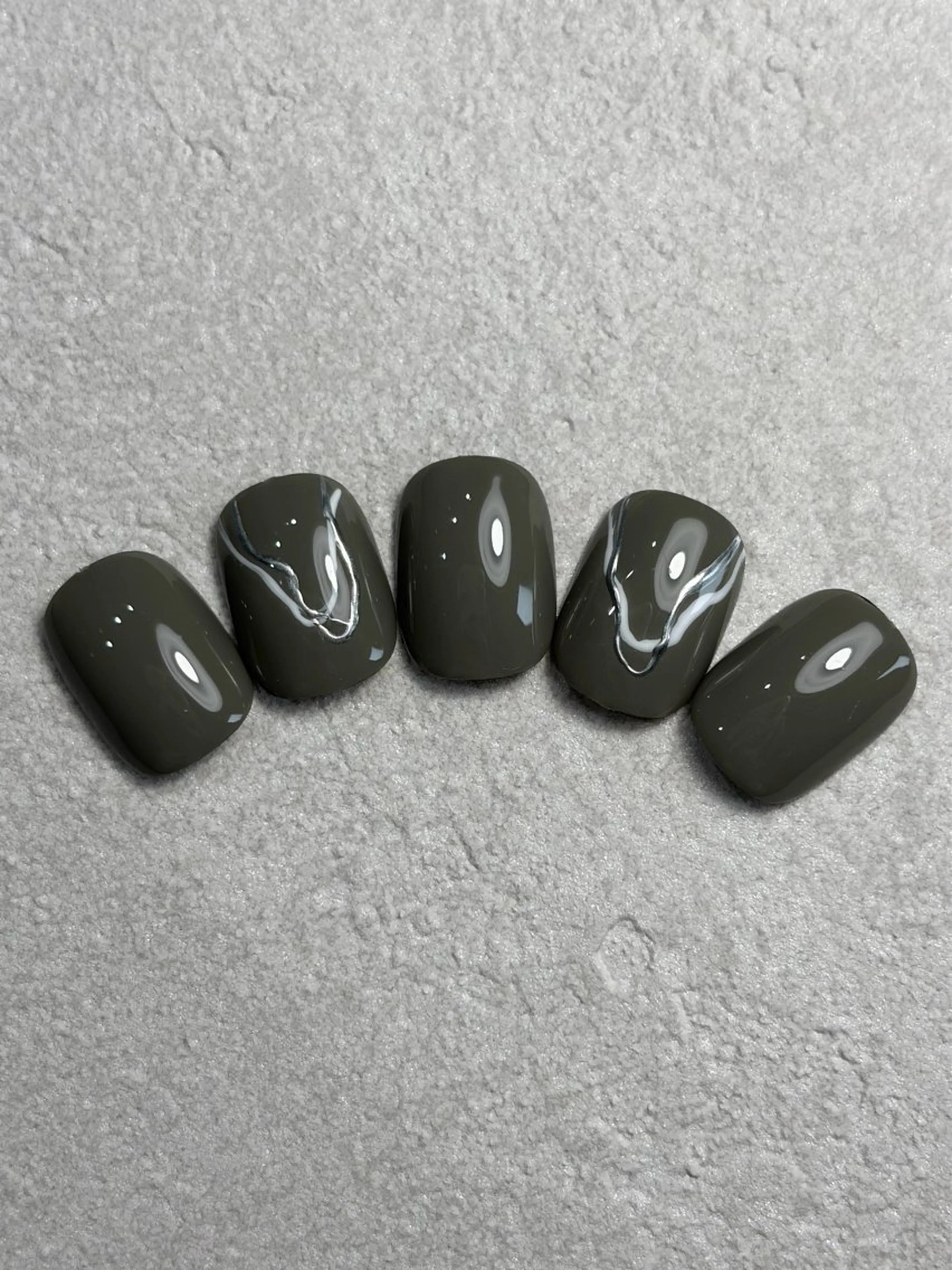 ネイル えみーnail おまかせ大歓迎✨のネイルデザイン