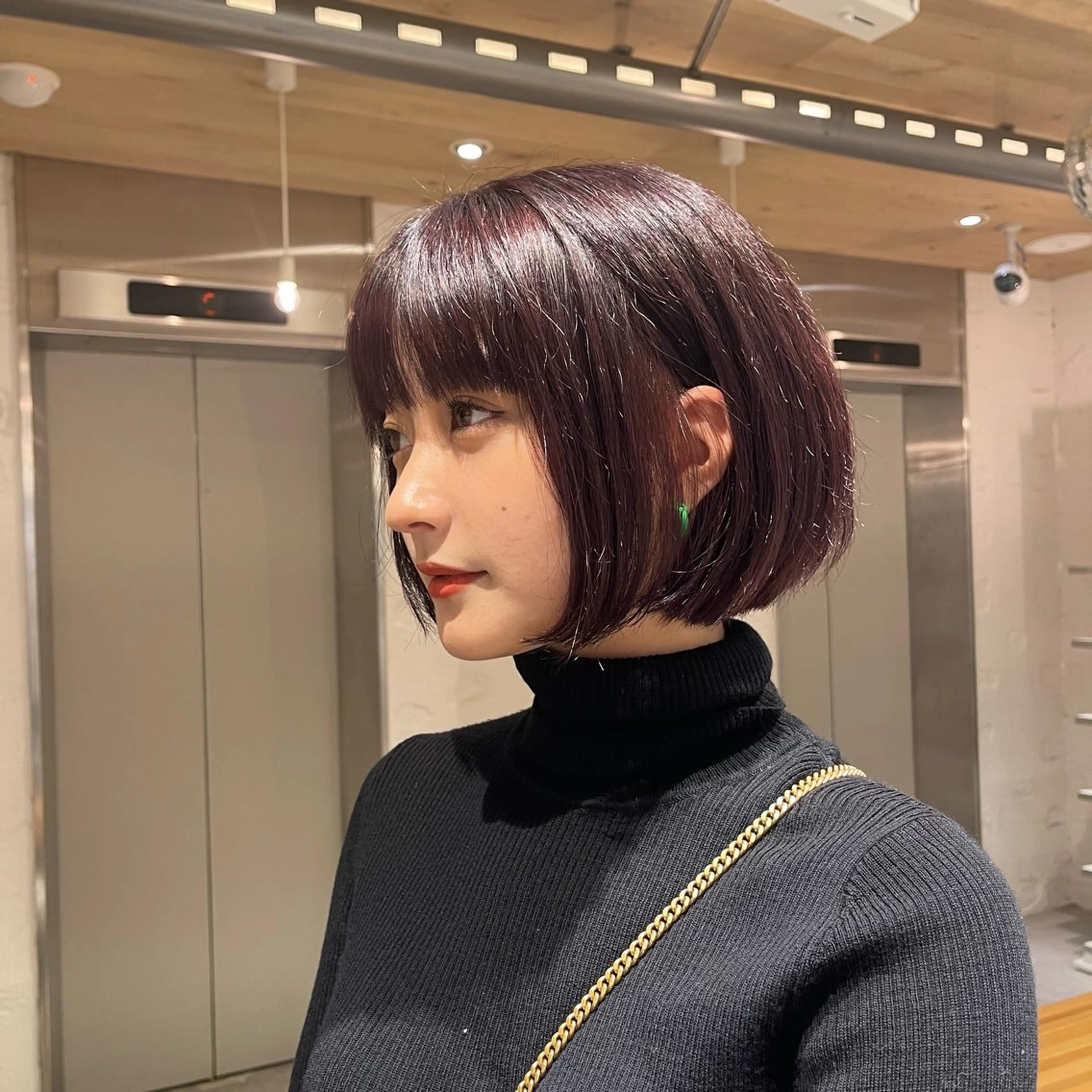 ショート カラー レッドカラー ボブ nameless miichiのヘアスタイル