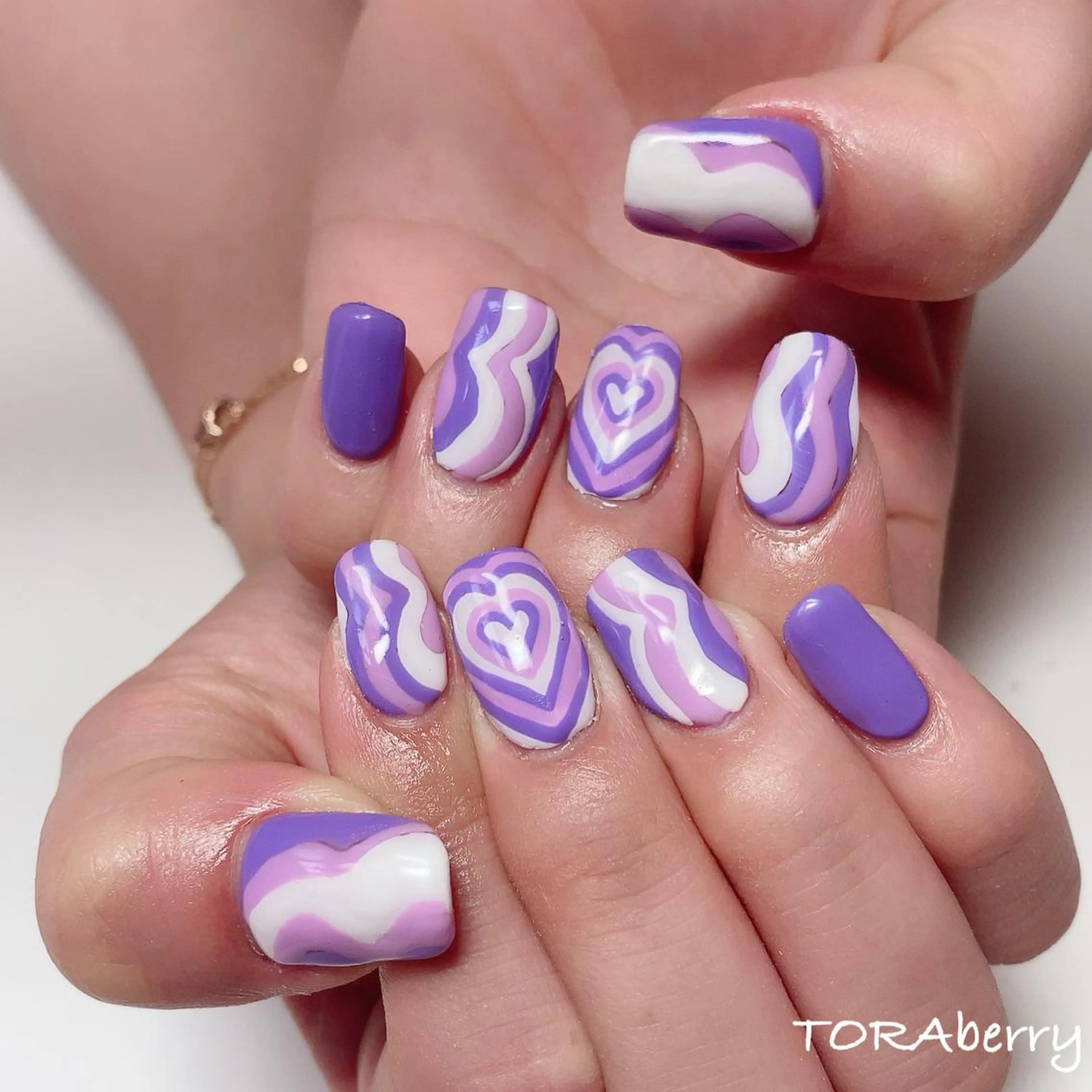 ネイル ネイリスト なつみのネイルデザイン