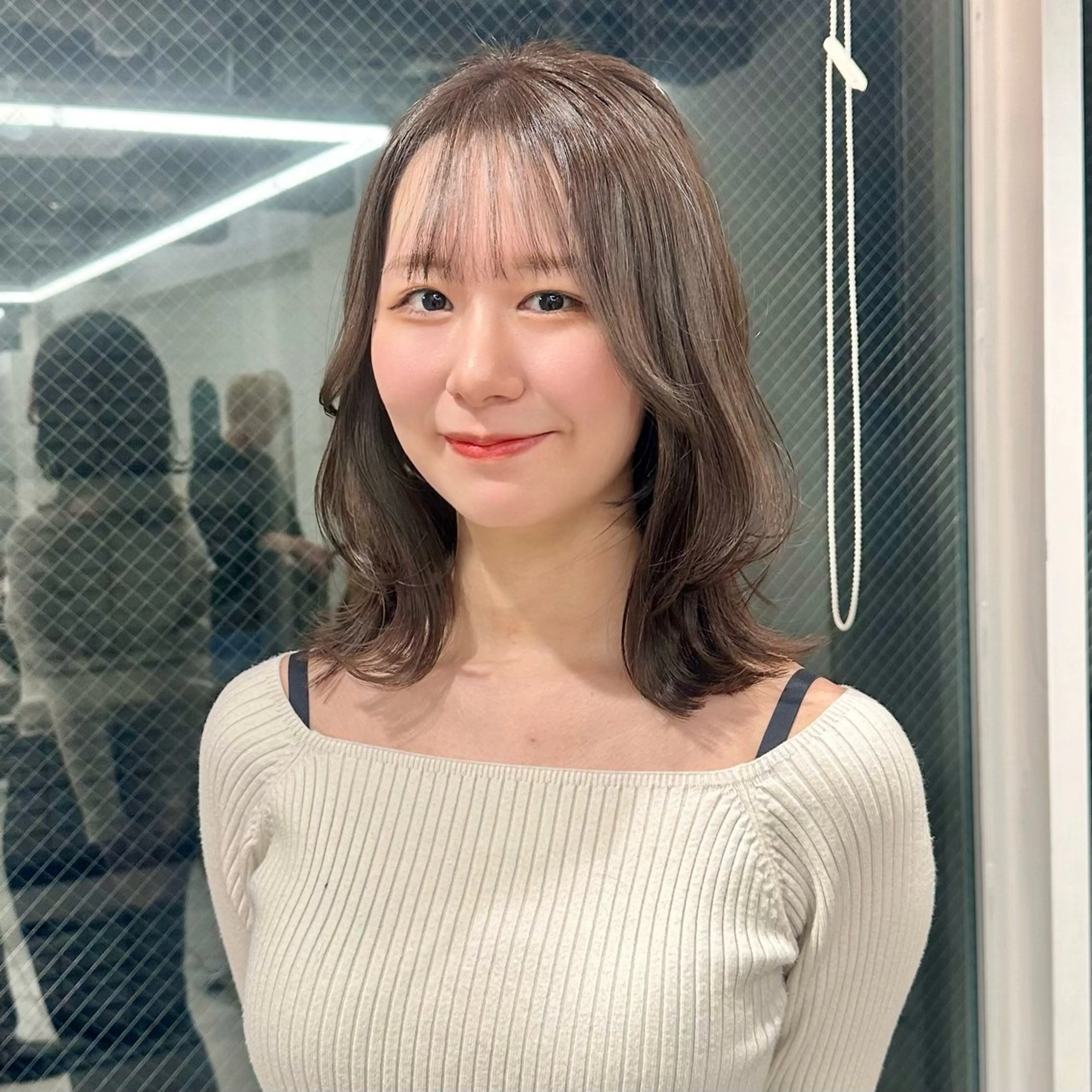 ミディアム カラー カット ヘアカラー トリートメント ブリーチなし/レイヤ ー特化🌈Tommyのヘアスタイル