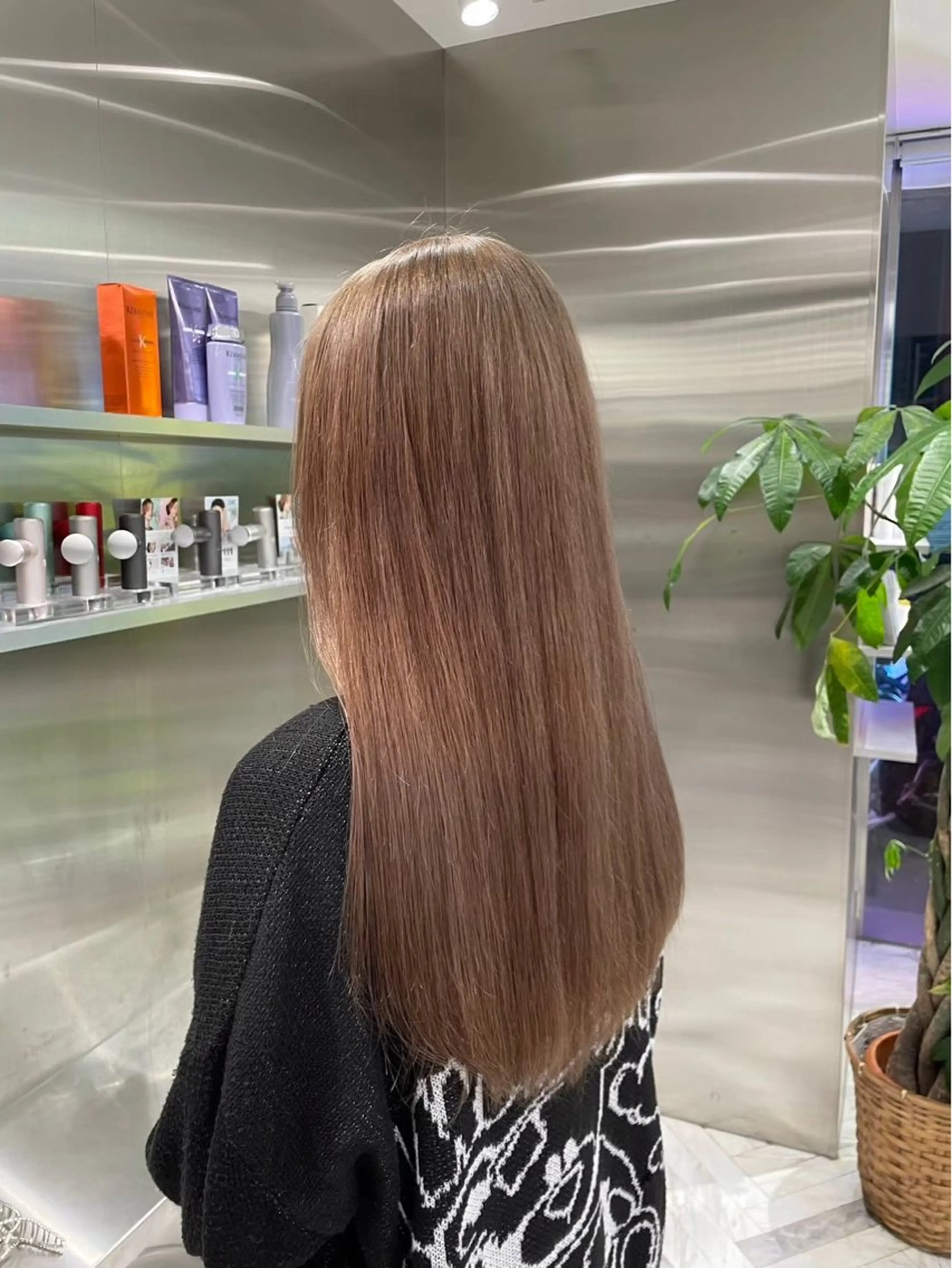 ミディアム ARISA︎ メンズハイトーンのヘアスタイル