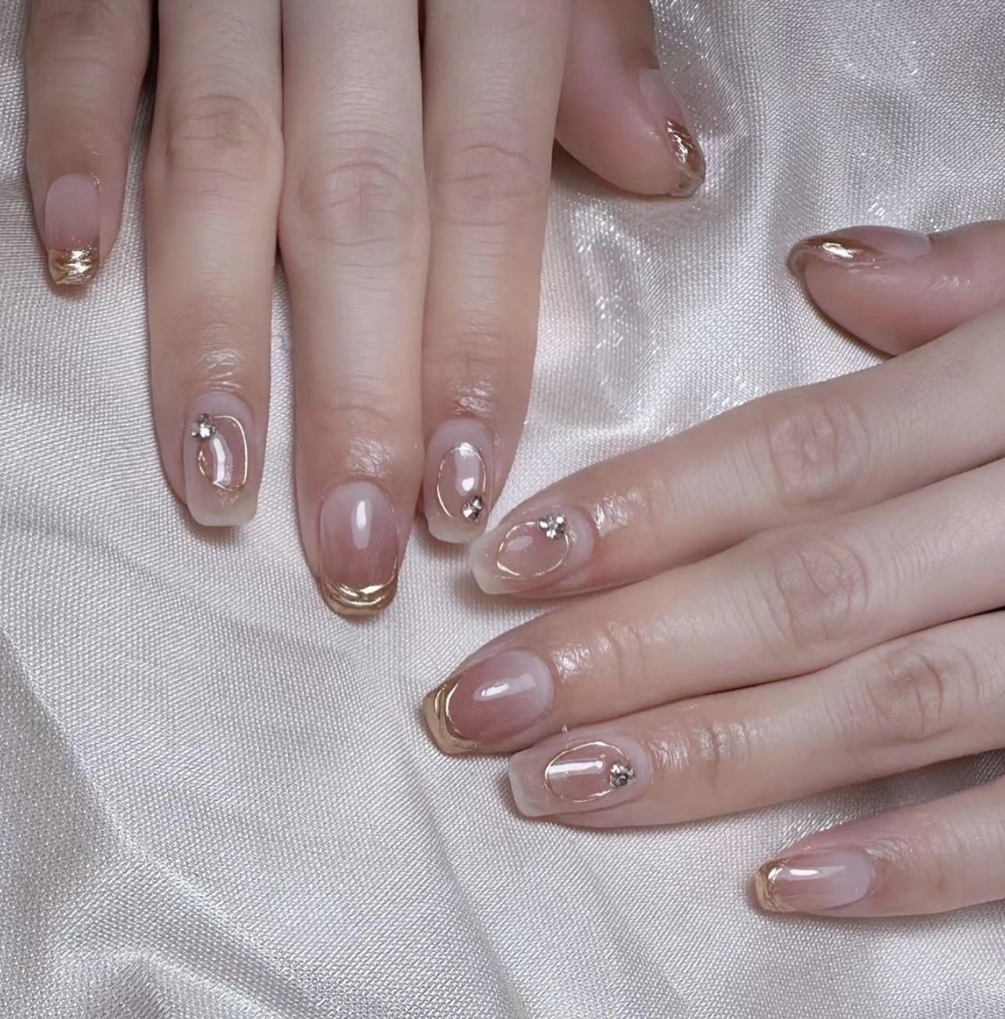 ネイル Queens PUPUのネイルデザイン