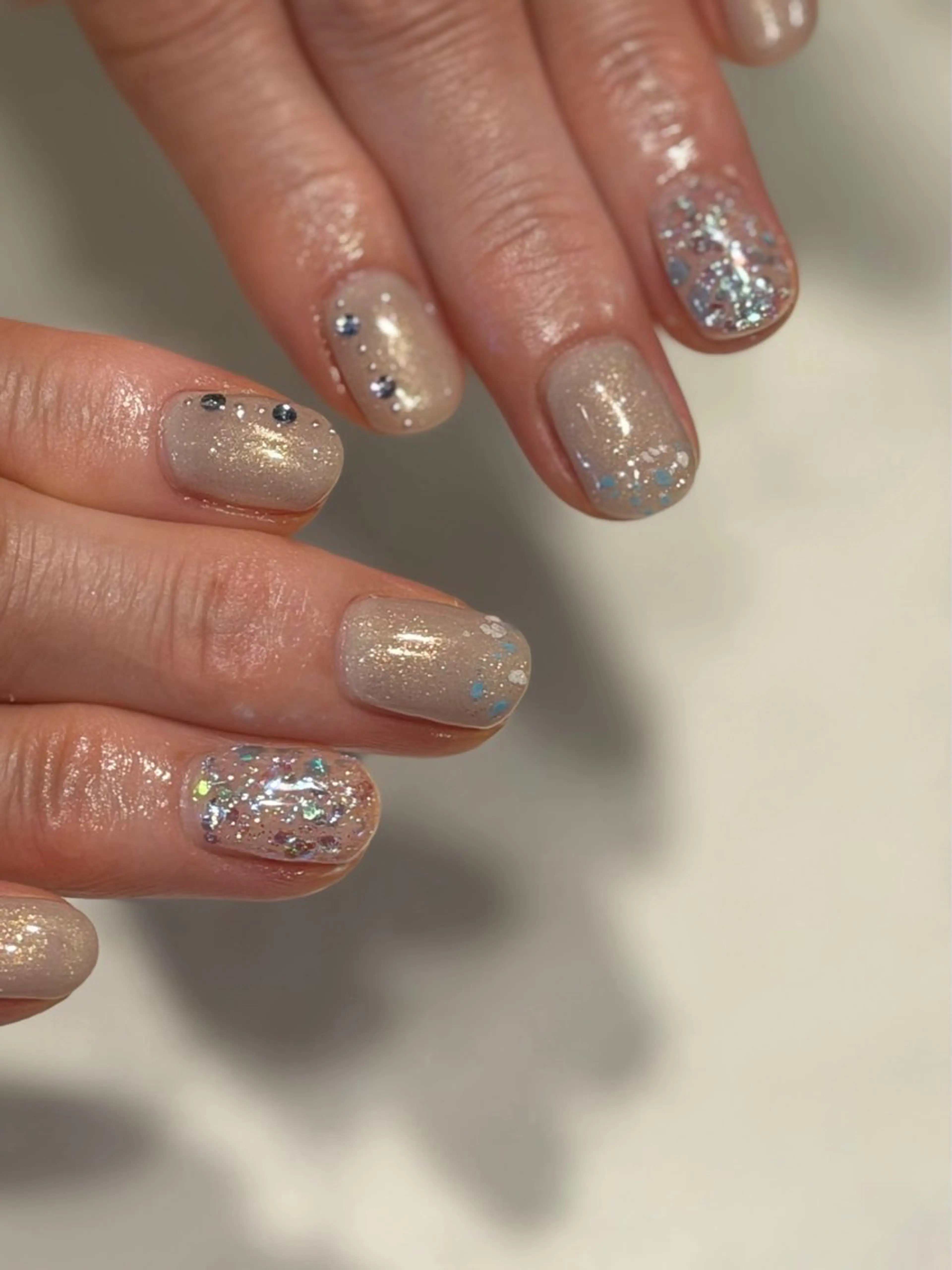 ネイル シンプルネイル yume 大人ガーリーネイルのネイルデザイン