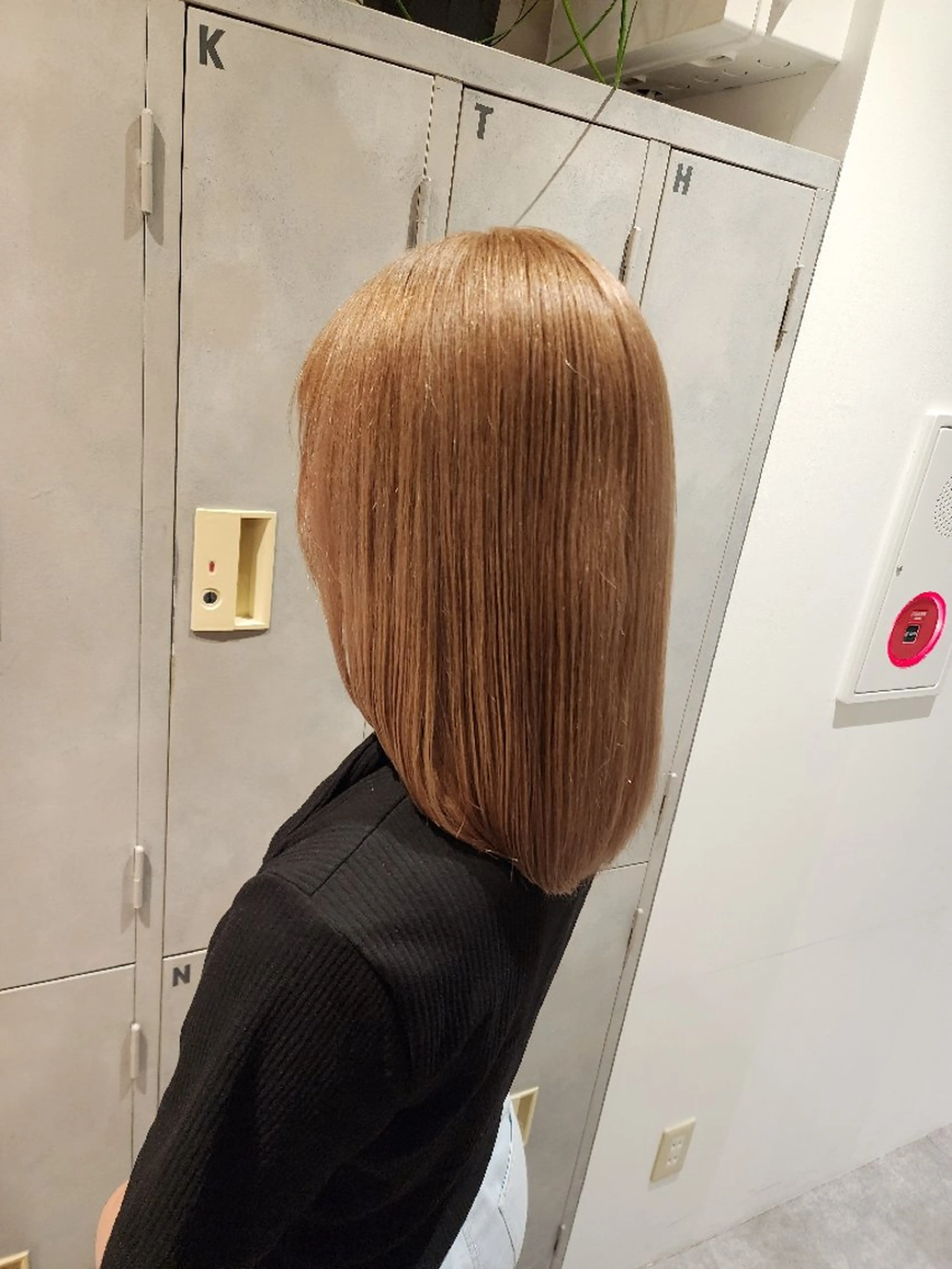 ハイ透明感◎明るく高発色⭐︎カット+アプリエカラー+3stepトリートメントの写真