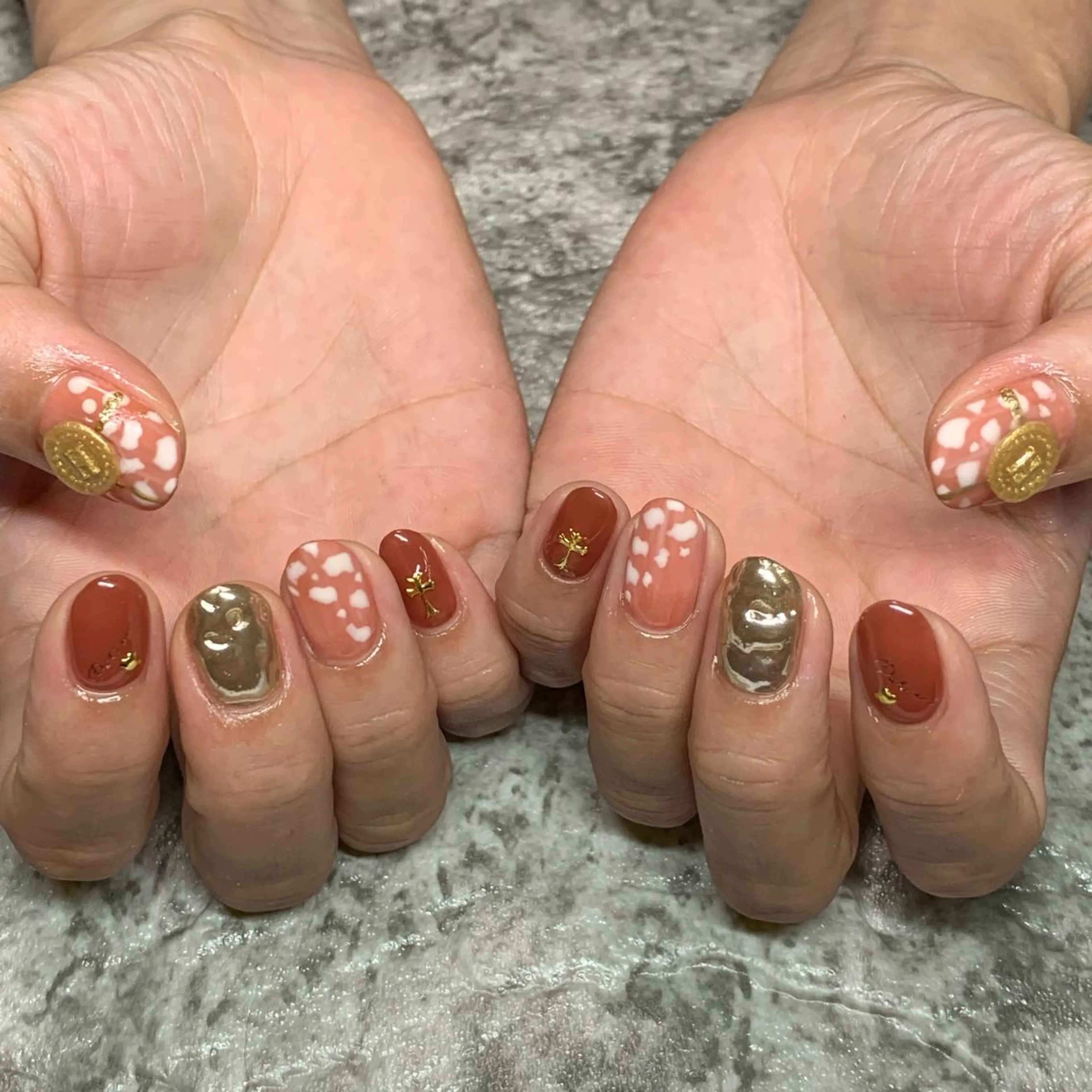 ネイル RuxuryNail ／RiAnnaのネイルデザイン