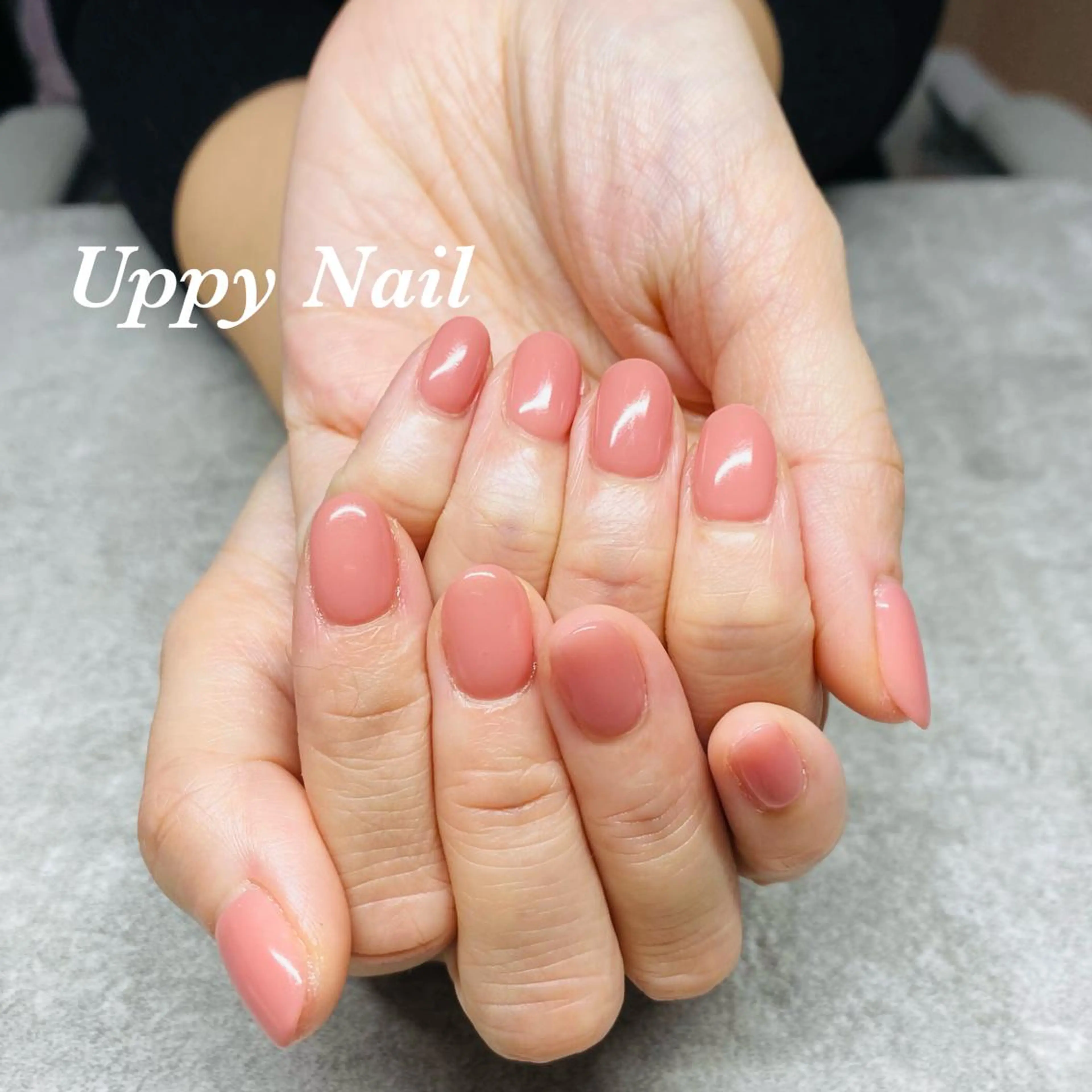 ネイル オフィスネイル ワンカラーネイル ピンク ピンクベージュ ハンドネイル Uppy Nail ukyoのネイルデザイン
