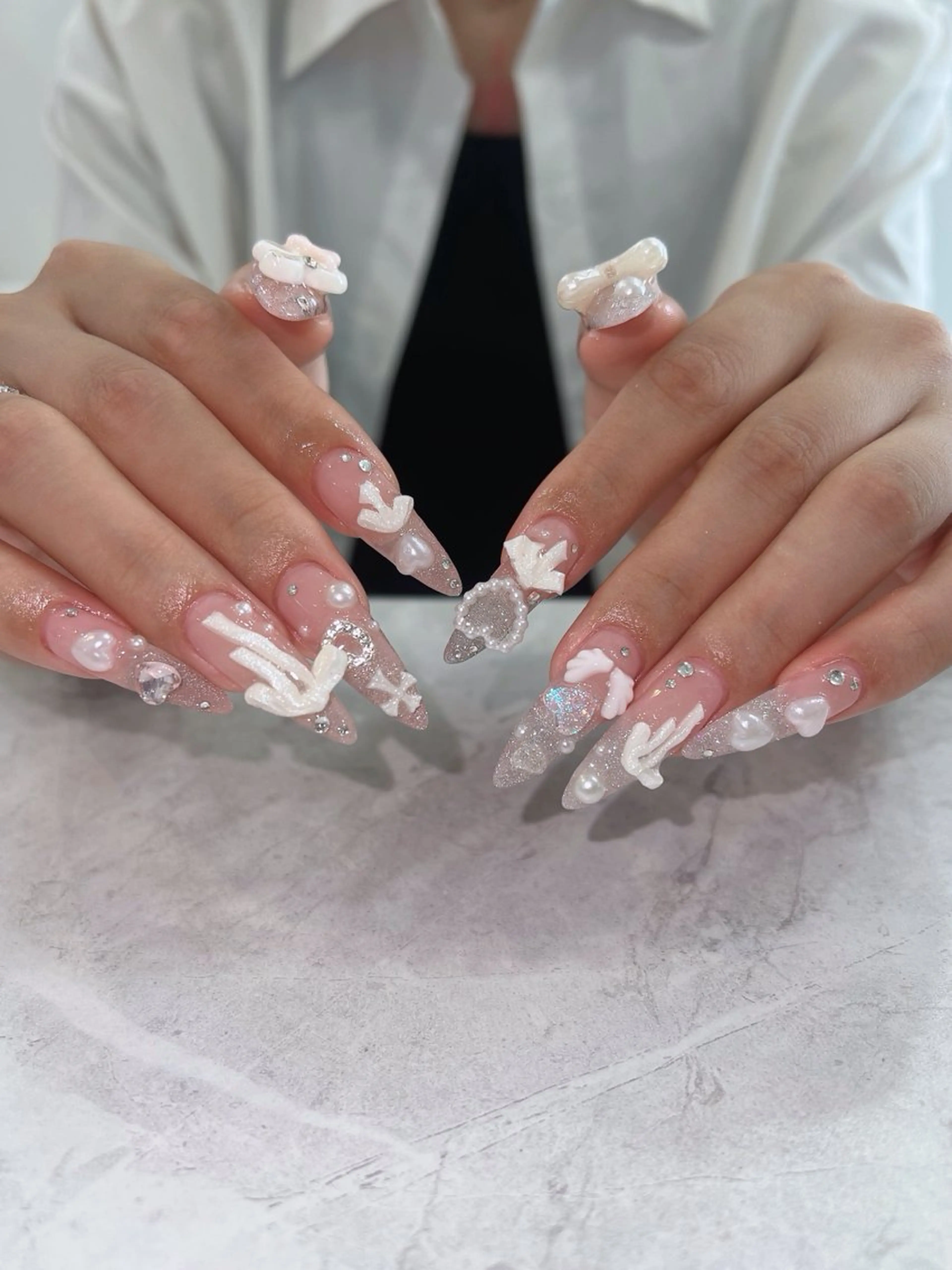 ネイル オーロラネイル ボルドー ブラウン 氷ネイル・うるうるネイル キラキラネイル ハンドネイル Sora  Nail 長さ出し専門店のネイルデザイン