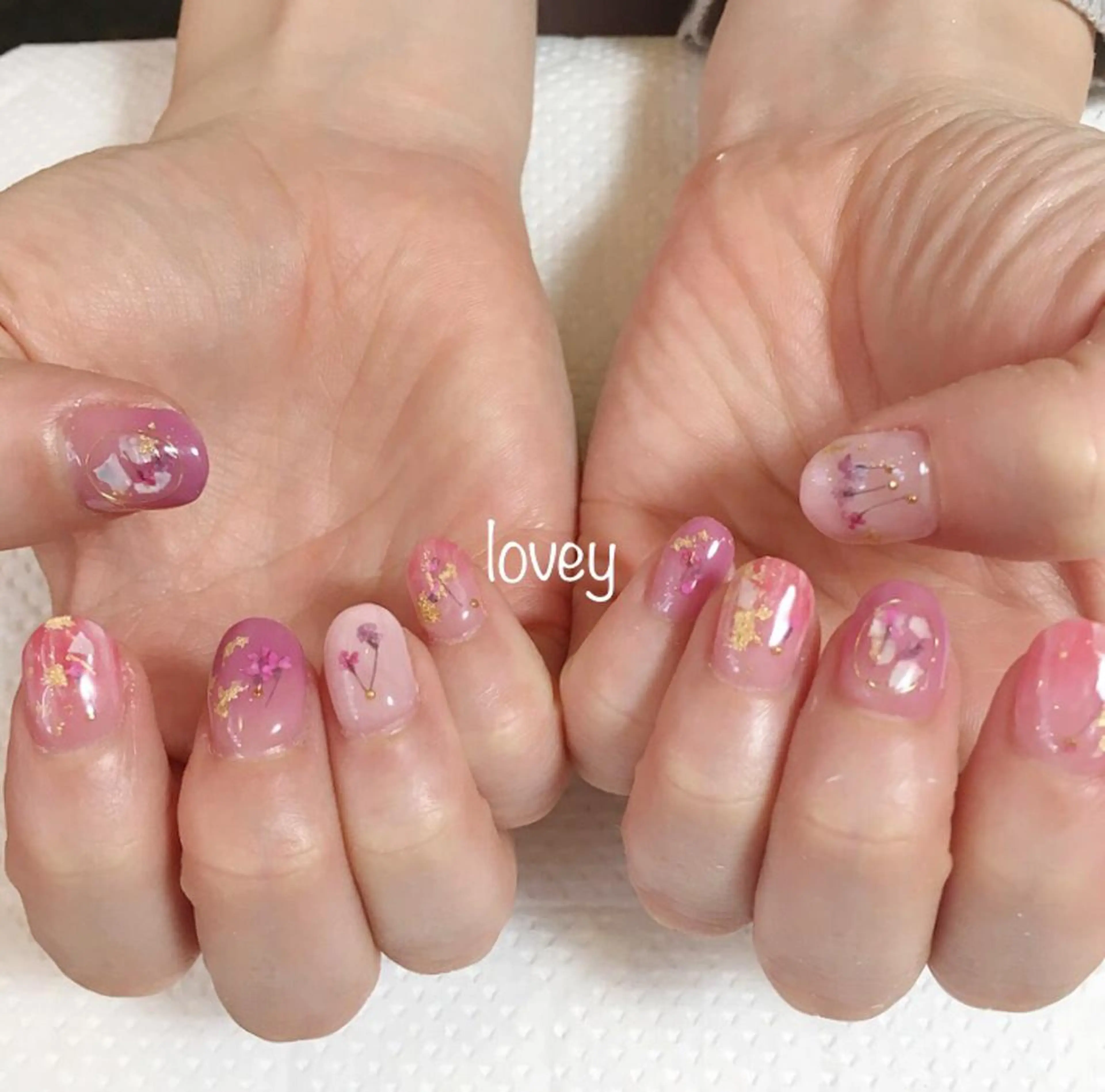 ネイル プライベートサロン loveyのネイルデザイン