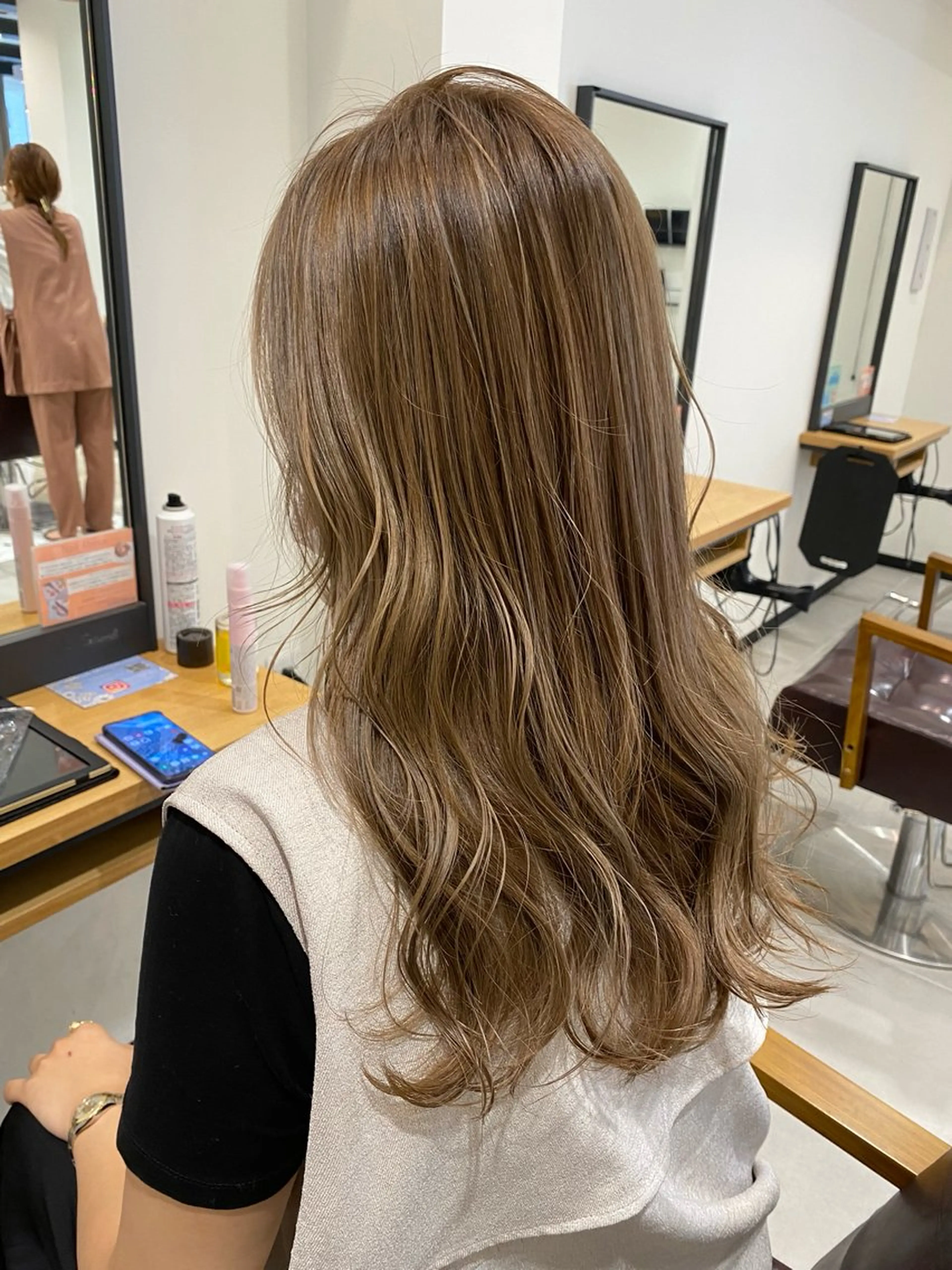 セミロング 梅田 翔一朗のヘアスタイル