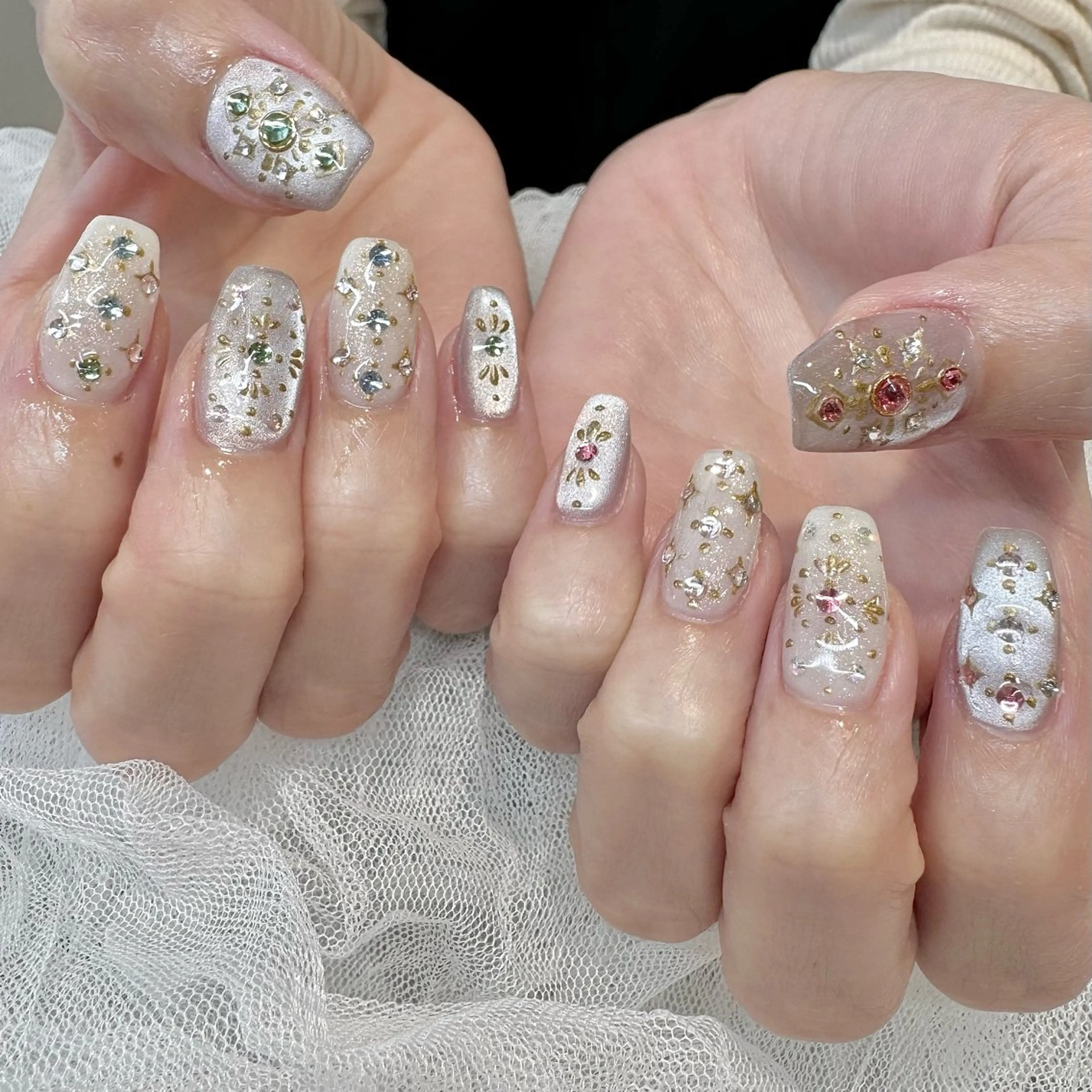 ネイル ハンドネイル 新井 ひなののネイルデザイン