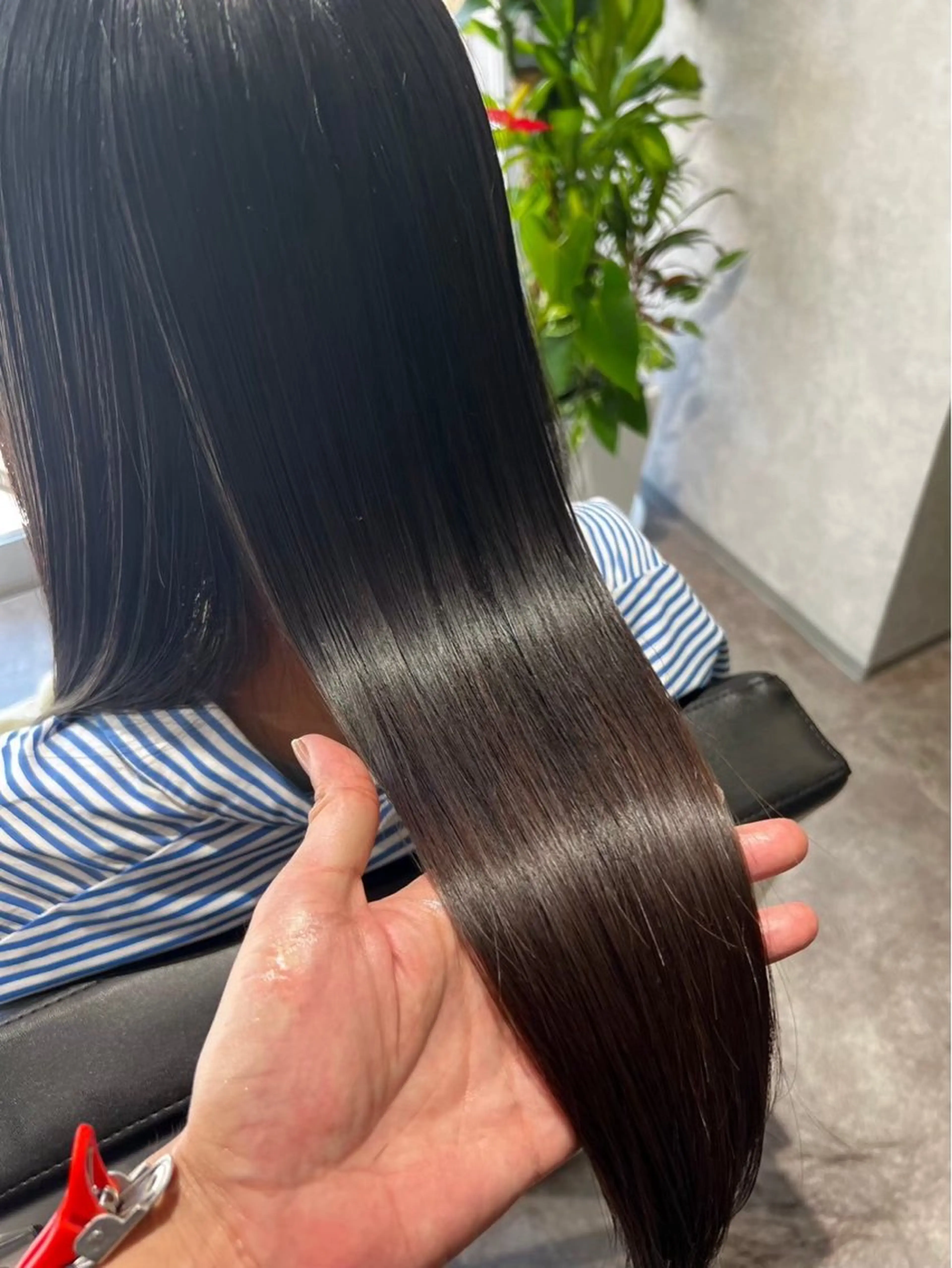 似合わせカット+髪質改善トリートメント✨🫧ツヤ感ある髪にしたい方おすすめです🏷️の写真