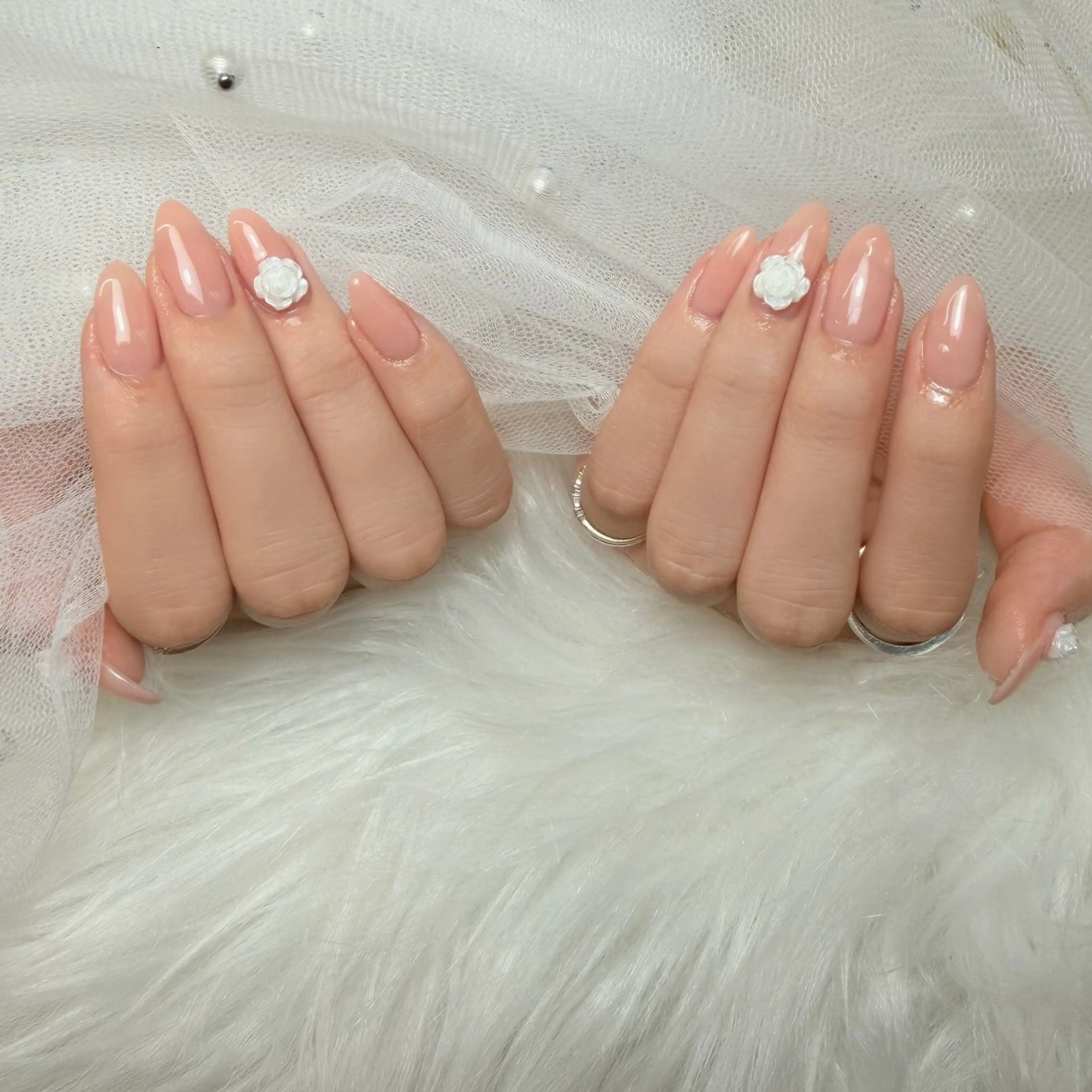 ネイル ワンカラーネイル 岸 麗佳のネイルデザイン