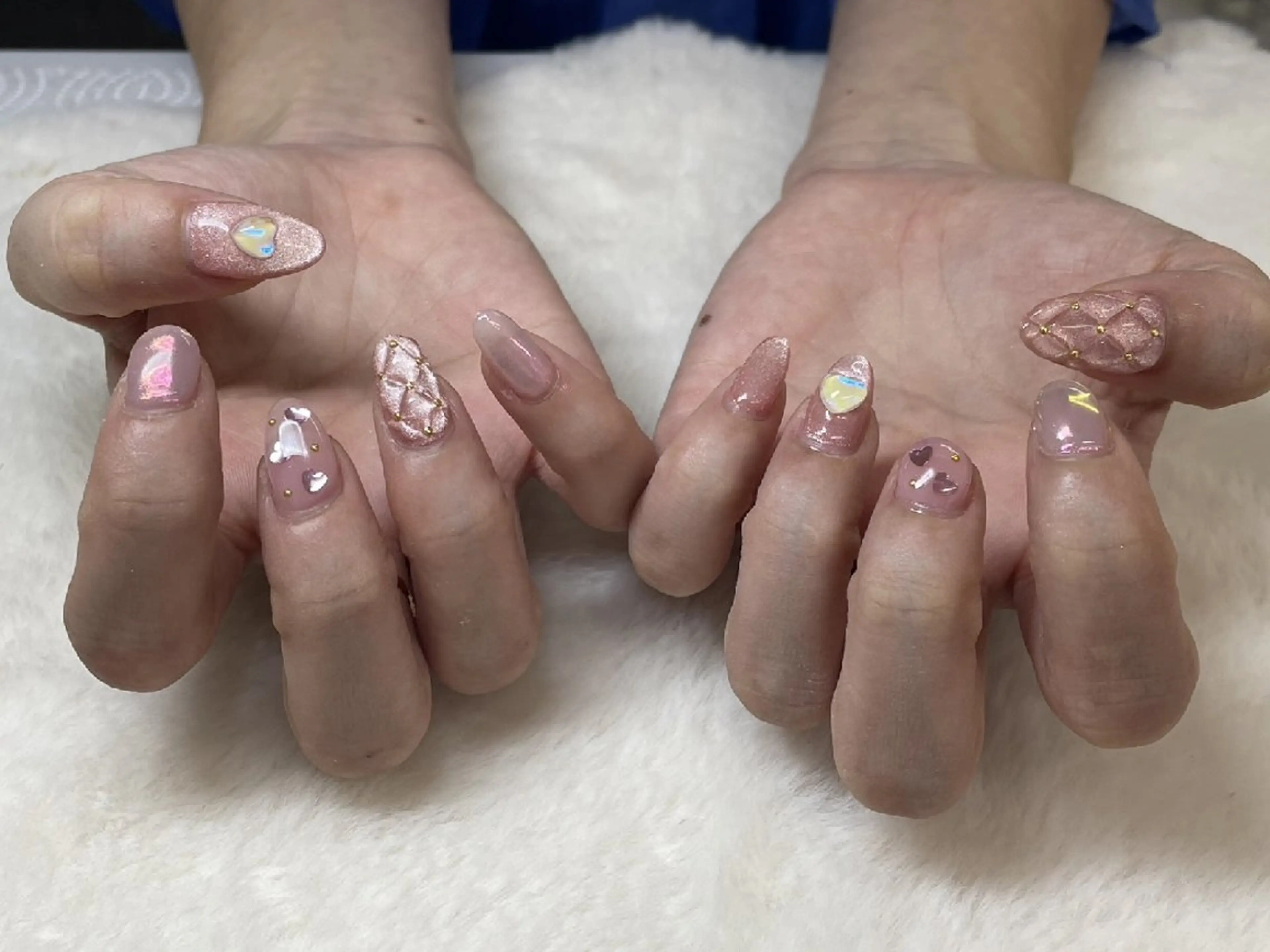 ネイル ガーリー マグネットネイル ミラーネイル ハンドネイル ハンドケア 心斎橋Salon Epokkuのネイルデザイン