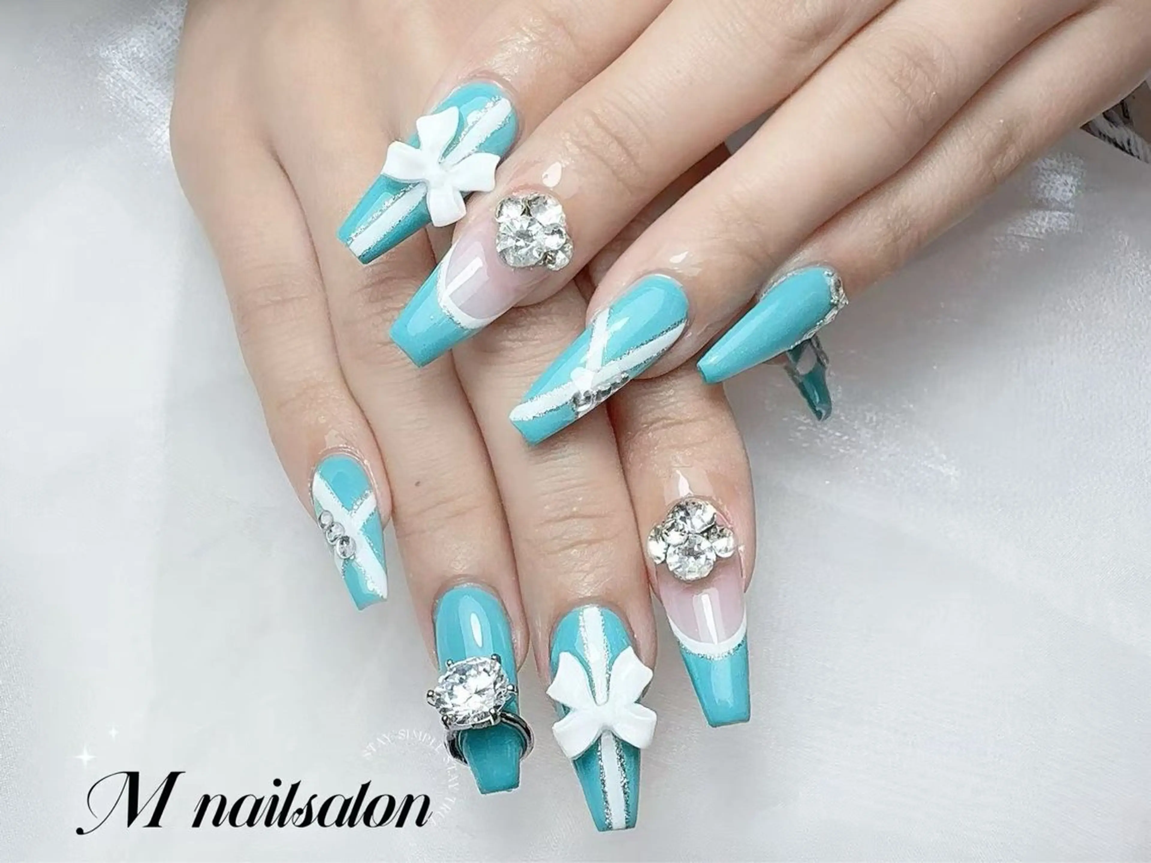 ネイル M🌷nail 長さだし専門店のネイルデザイン