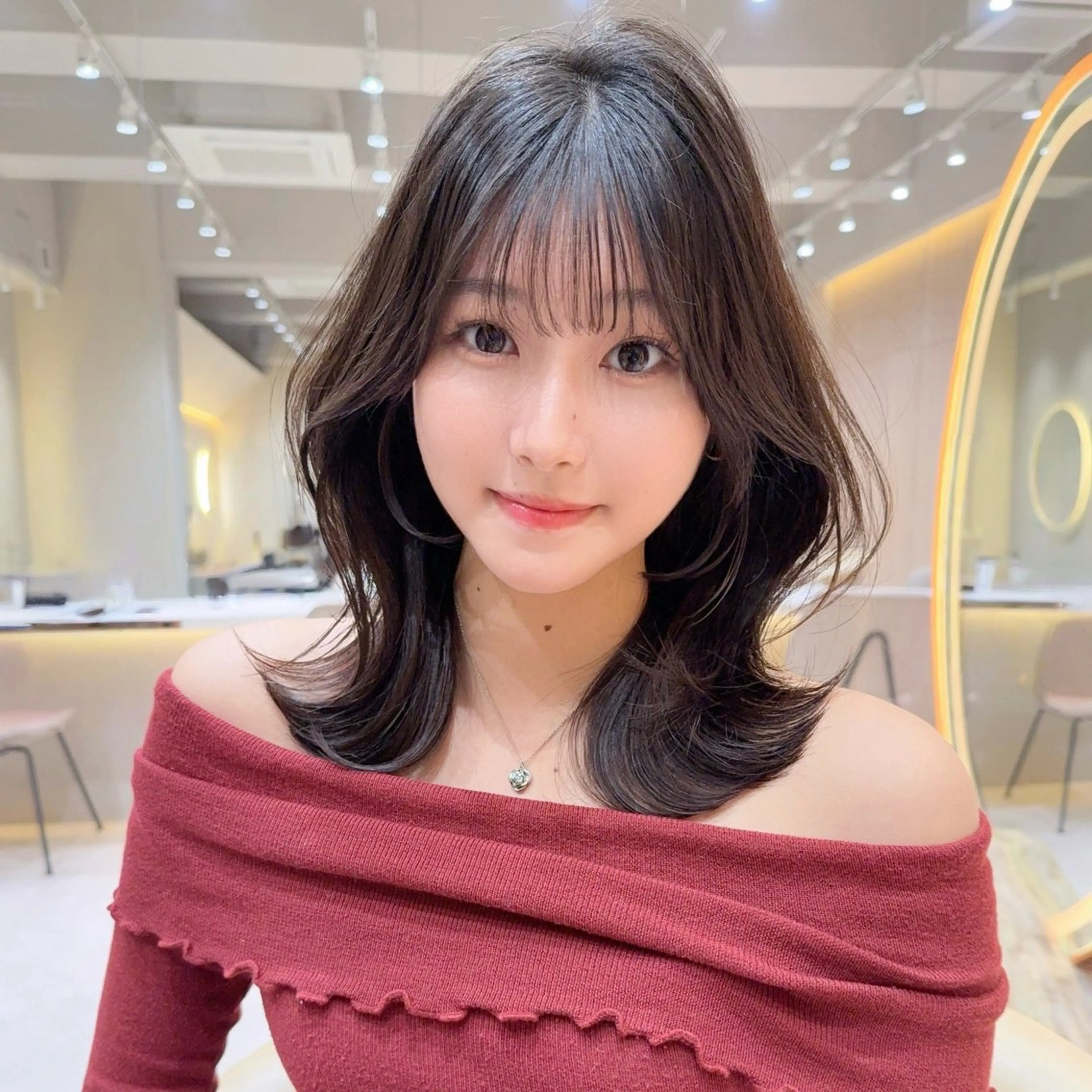ミディアム カラー 似合わせカット カット ヘアカラー トリートメント レイヤー/髪質改善 Lond ambreのヘアスタイル