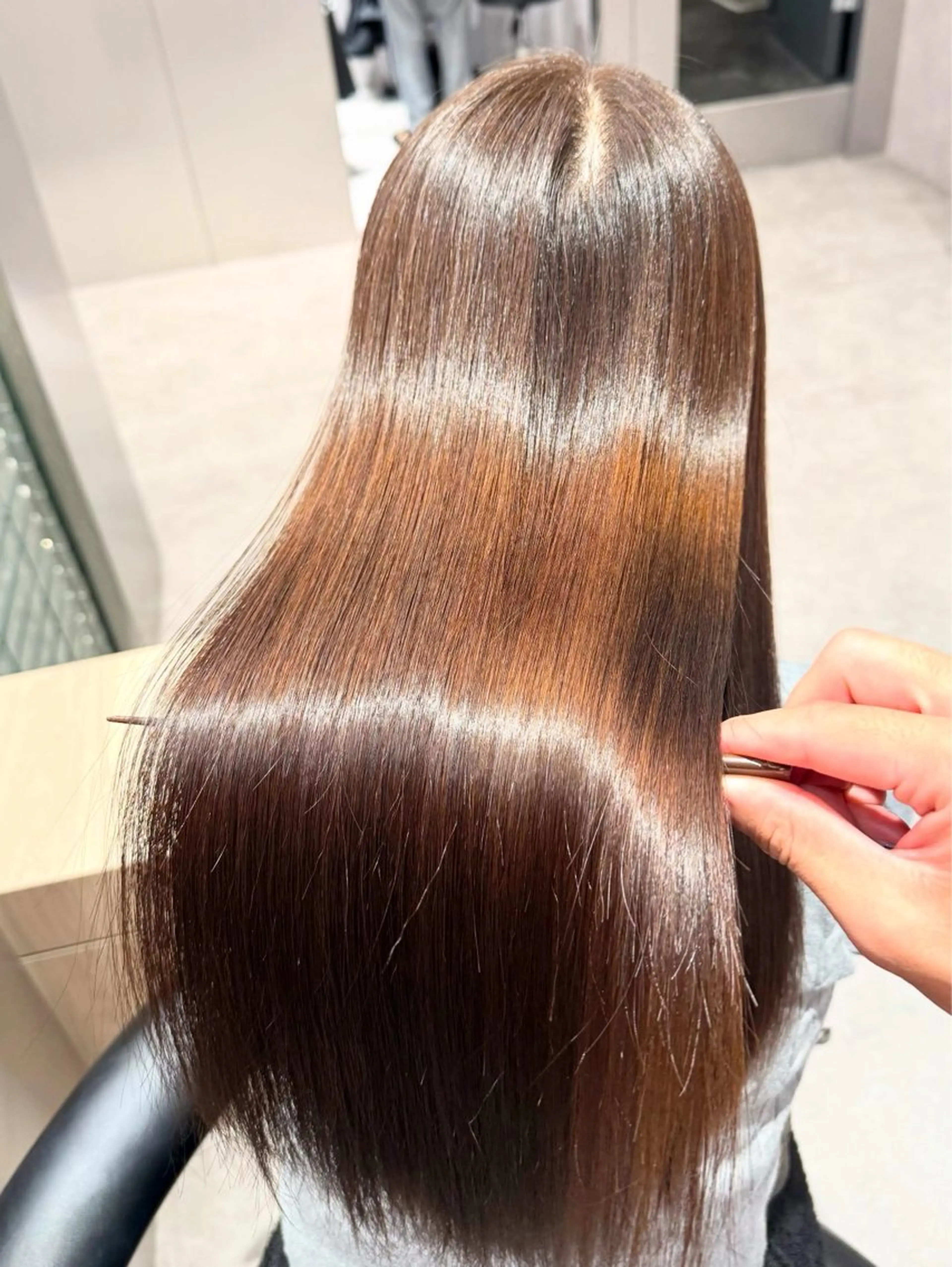 ロング カラー パーマ ヘアアレンジ 髪質改善 縮毛矯正 トリートメント ストレートパーマ 縮毛矯正 トリートメント 縮毛矯正/髪質改善/ ブリーチ毛/木元渓太のヘアスタイル