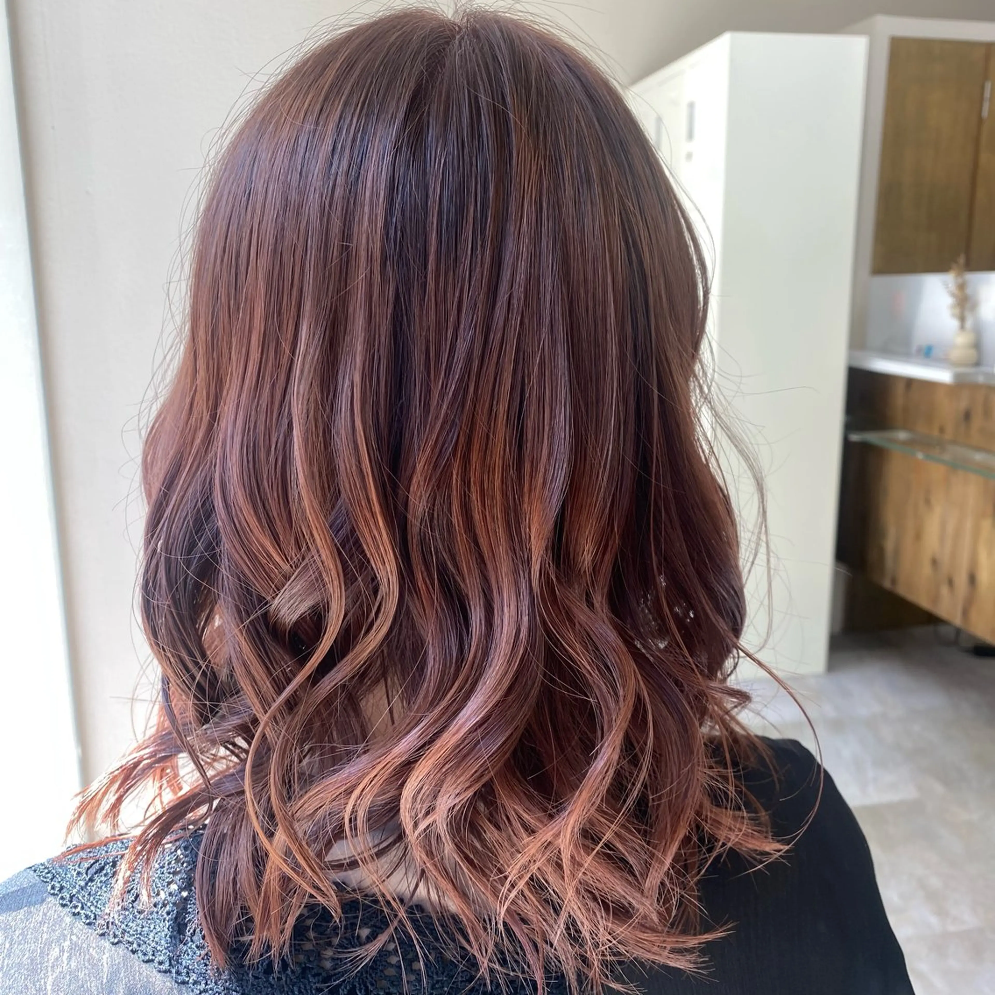 ミディアム カラー ブラウンカラー ピンクカラー ピンクブラウン 大硲 綾乃/ 暖色カラー❤️‍🔥のその他イメージ