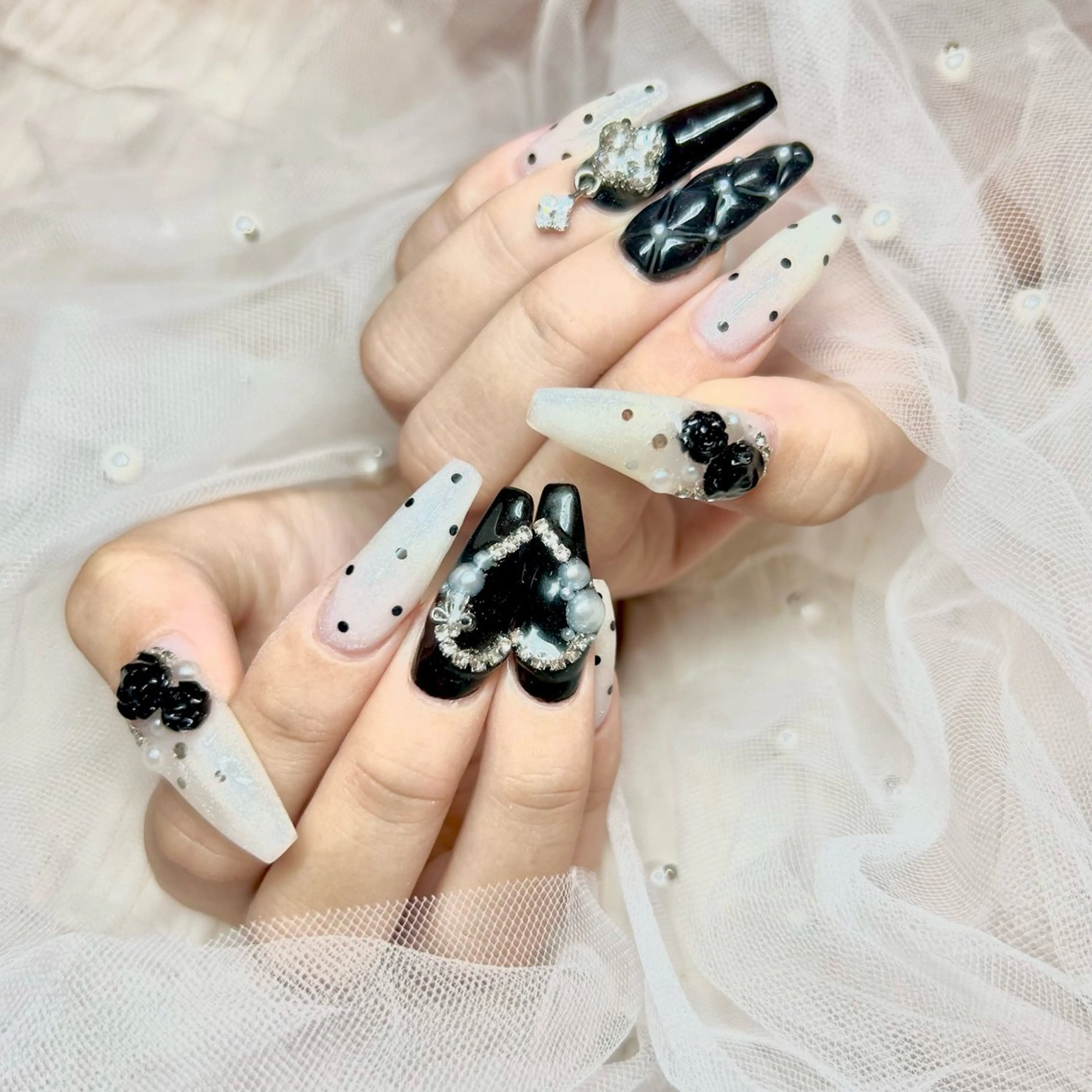 ネイル 京橋ネイルサロン 🎀meilleurのネイルデザイン