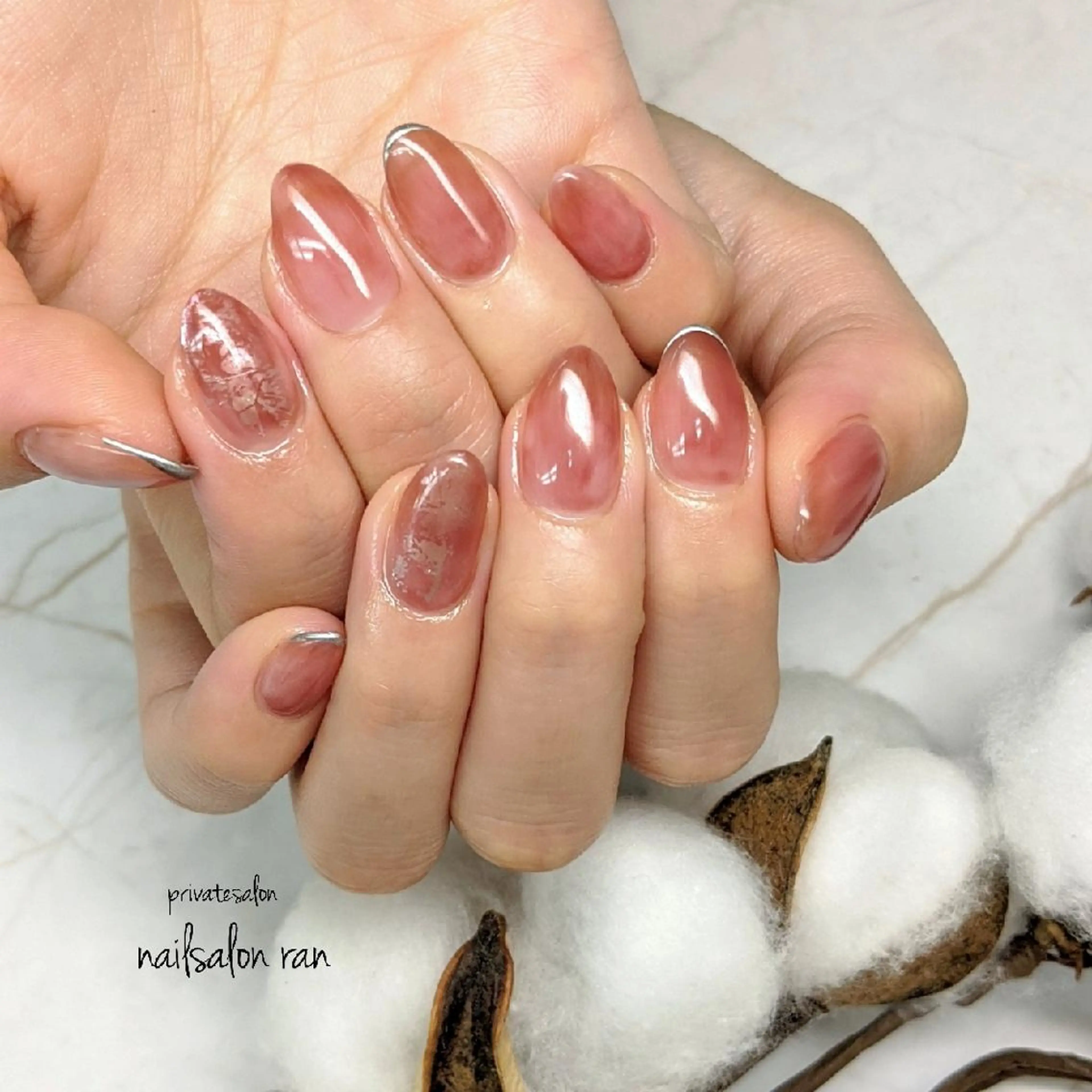 ネイル 持ち込み ニュアンスネイル nailsalon ranのネイルデザイン