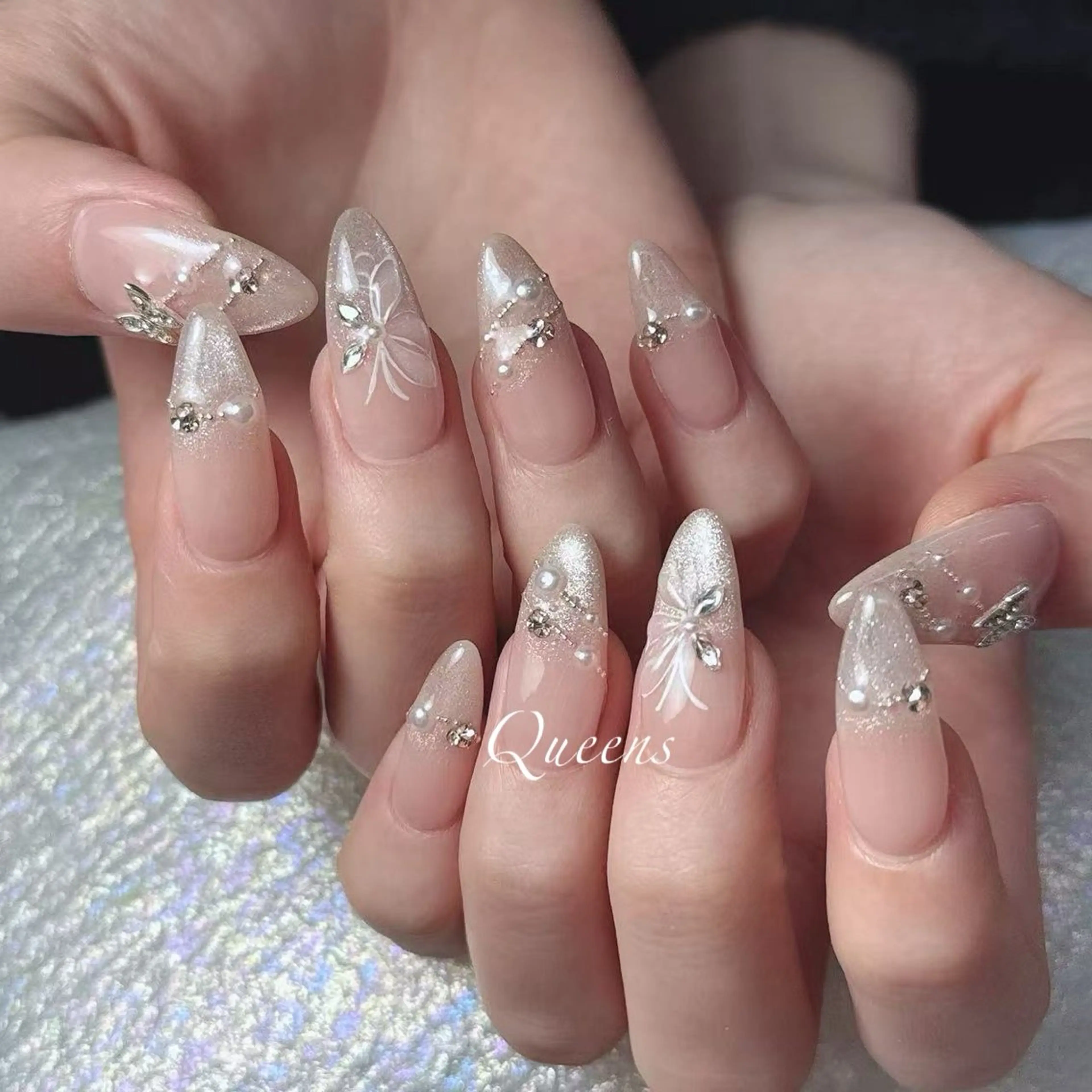 ネイル ハンドネイル Queens マオのネイルデザイン