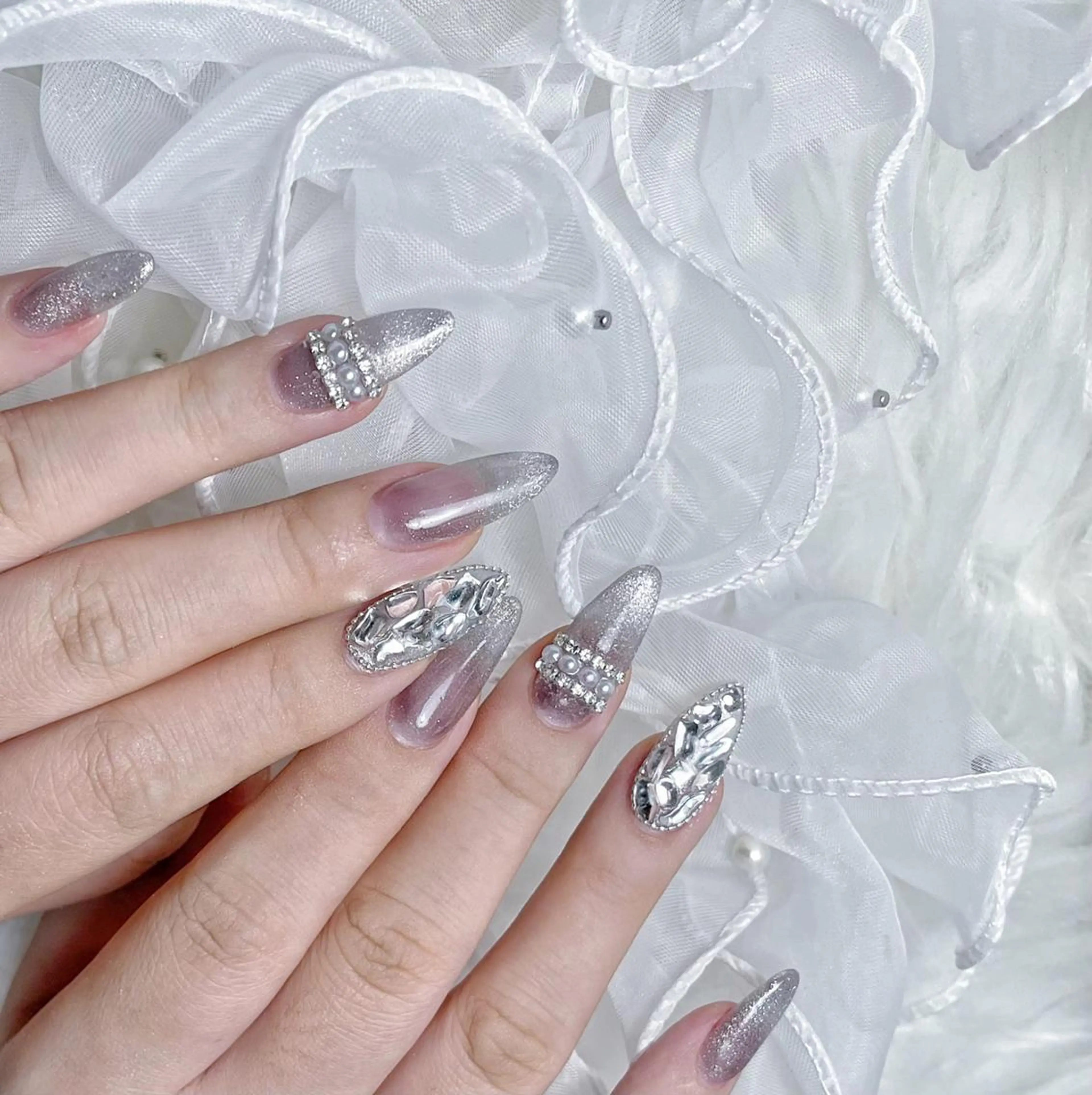 ネイル 🦋y y Nail 🤍のネイルデザイン