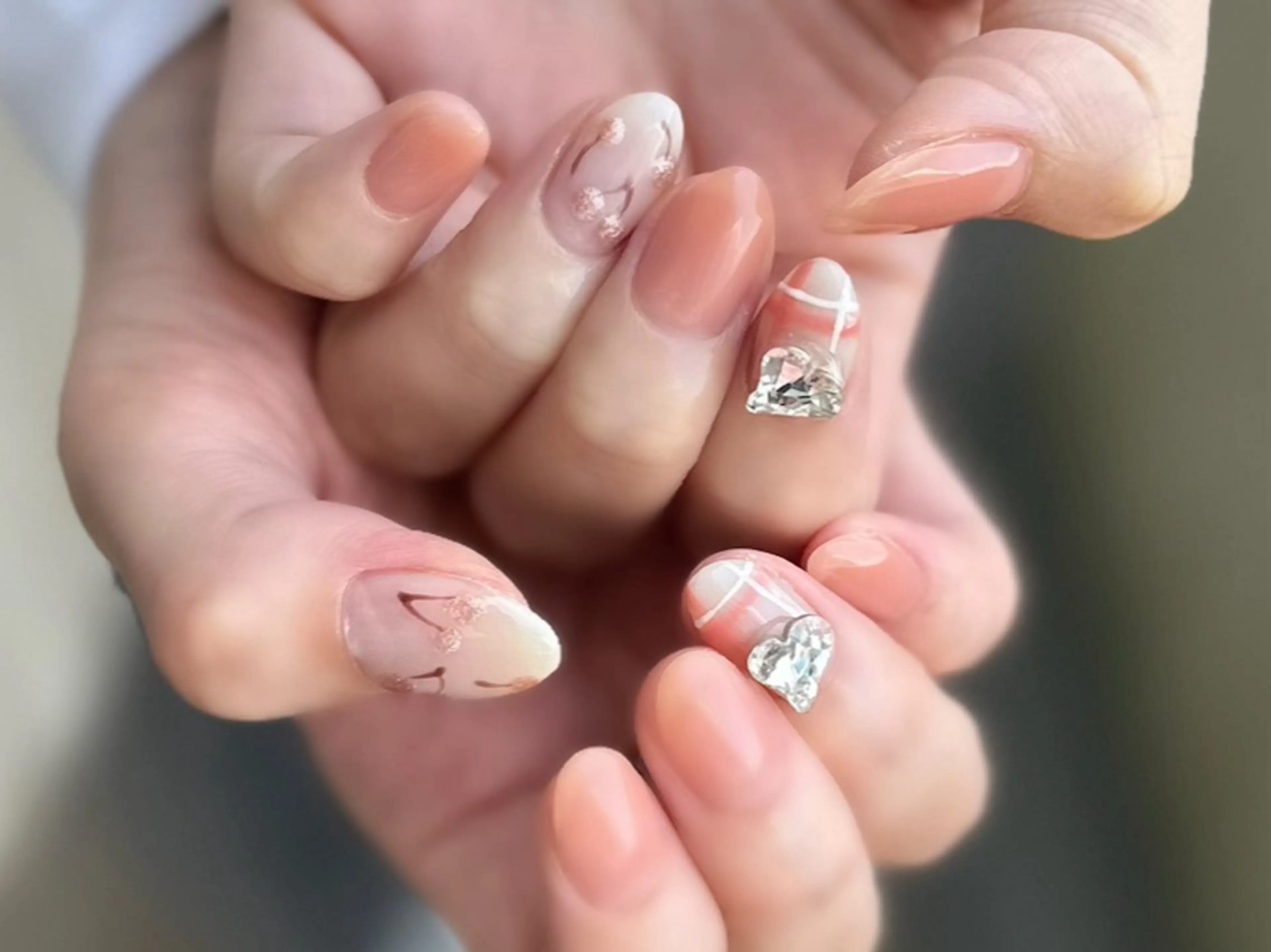 ネイル 新山 聖のネイルデザイン