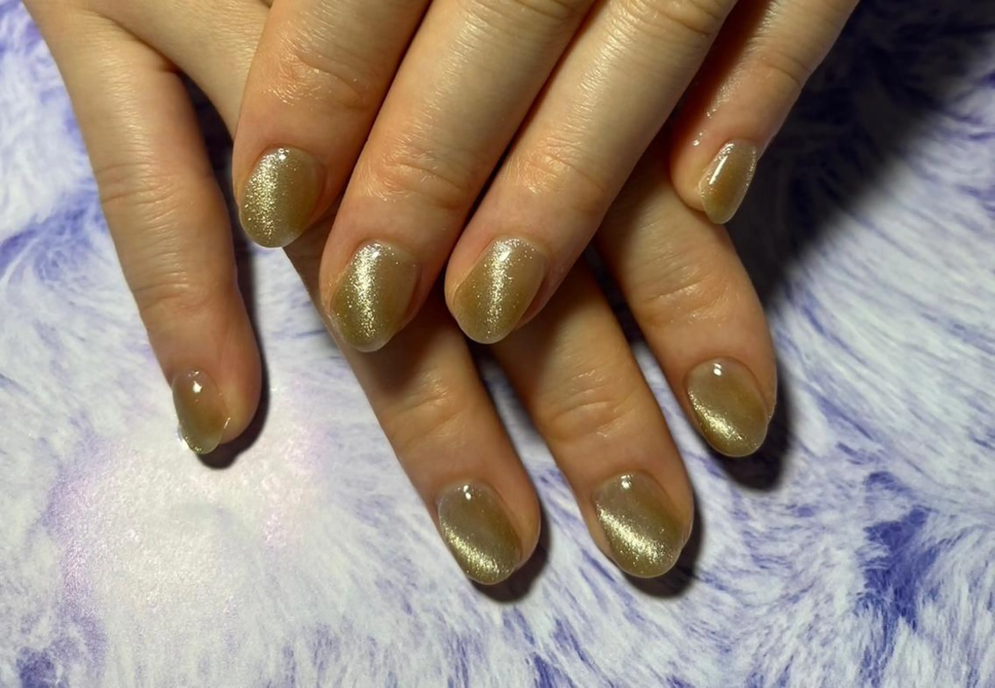 ネイル マグネットネイル nail Beeのネイルデザイン