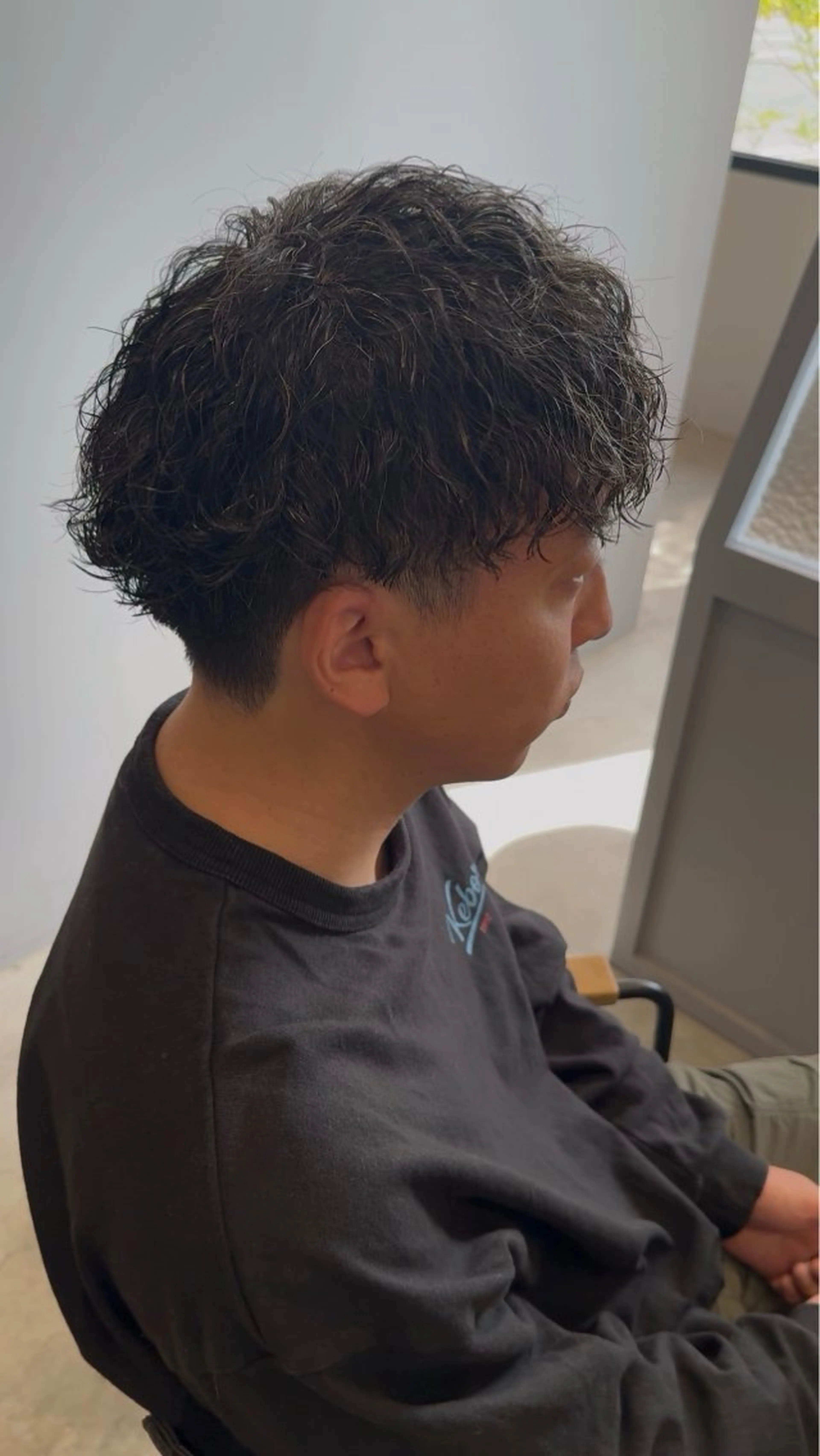 メンズ パーマ 保坂 瞭のヘアスタイル