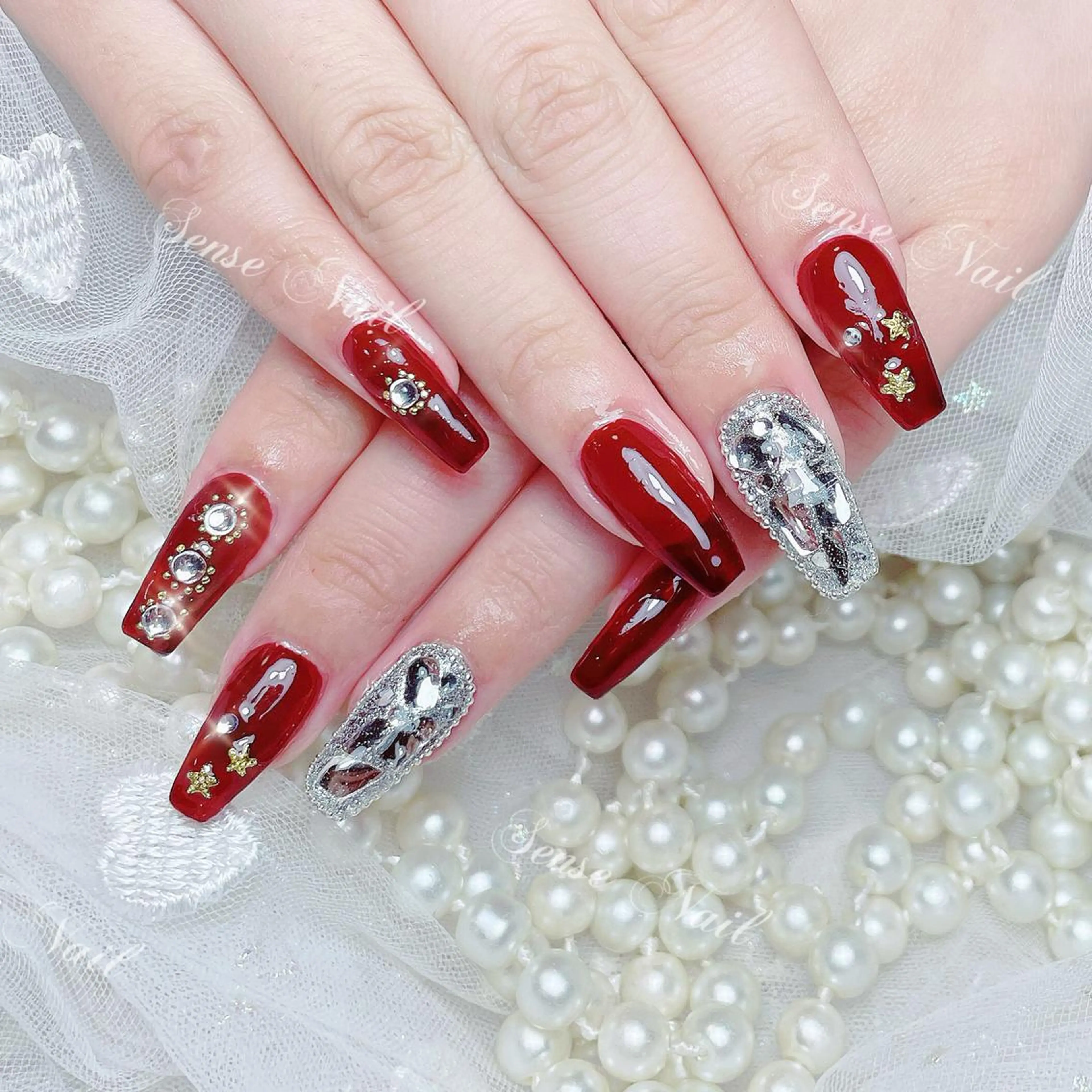 ネイル ハンドネイル ハンドケア 💕中川 結衣💕のネイルデザイン