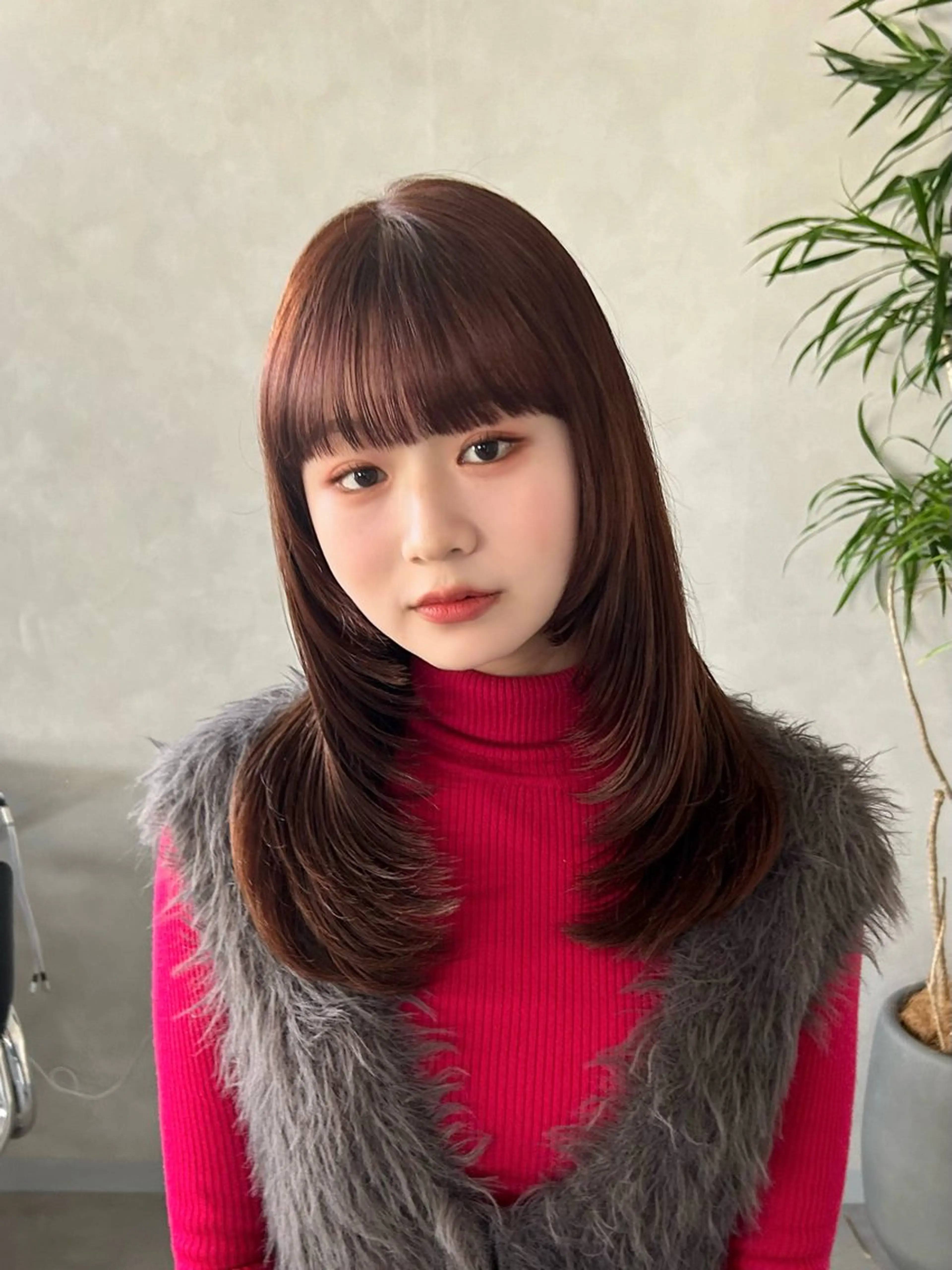 ミディアム カラー ブラウンカラー ピンクカラー ピンクブラウン レイヤーカット ❤️ショートカット ・顔周りカット❤️のヘアスタイル