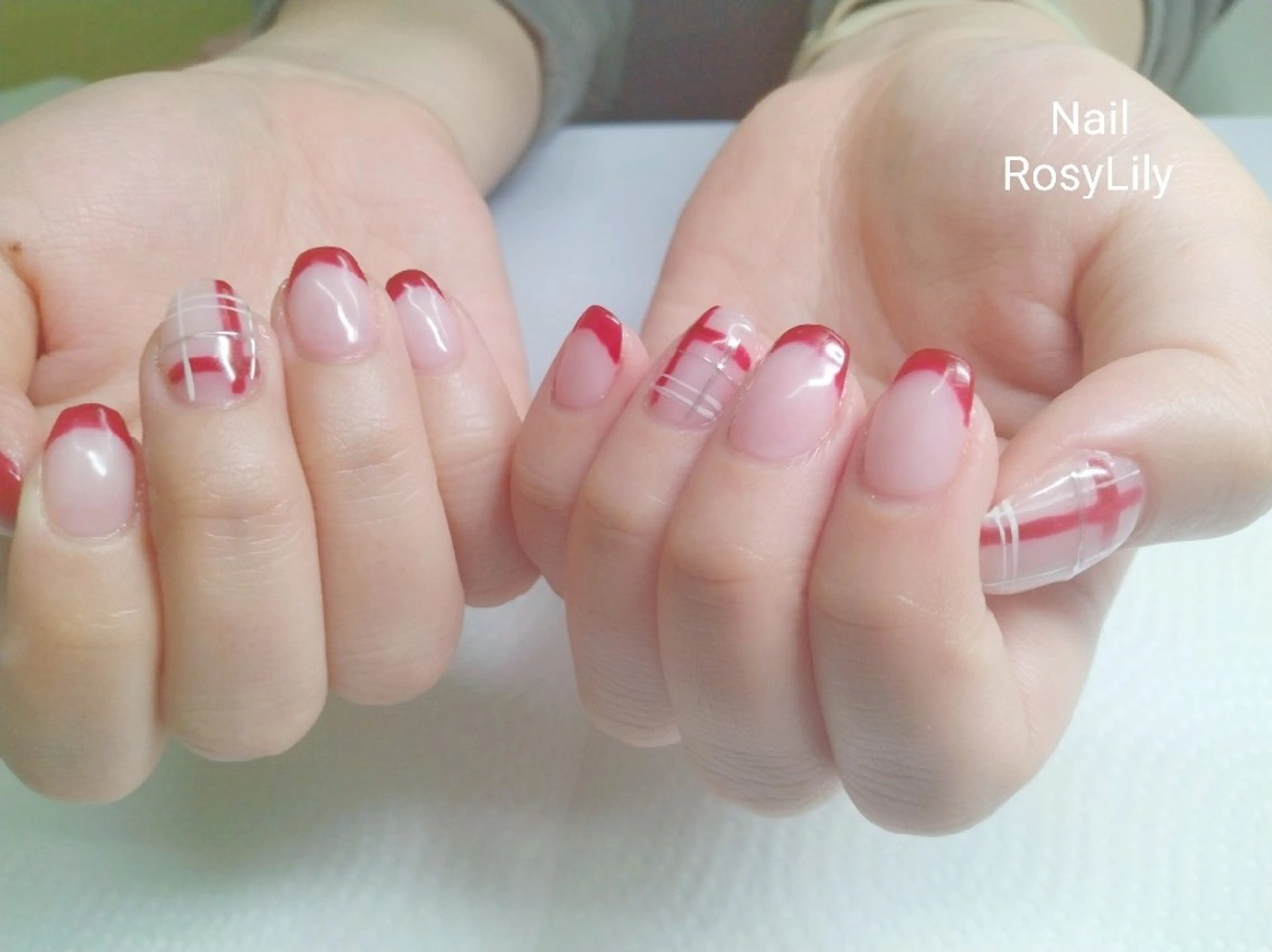 ネイル フレンチネイル 持ち込み ハンドネイル ハンドケア プライベートサロン Rosy Lilyのネイルデザイン