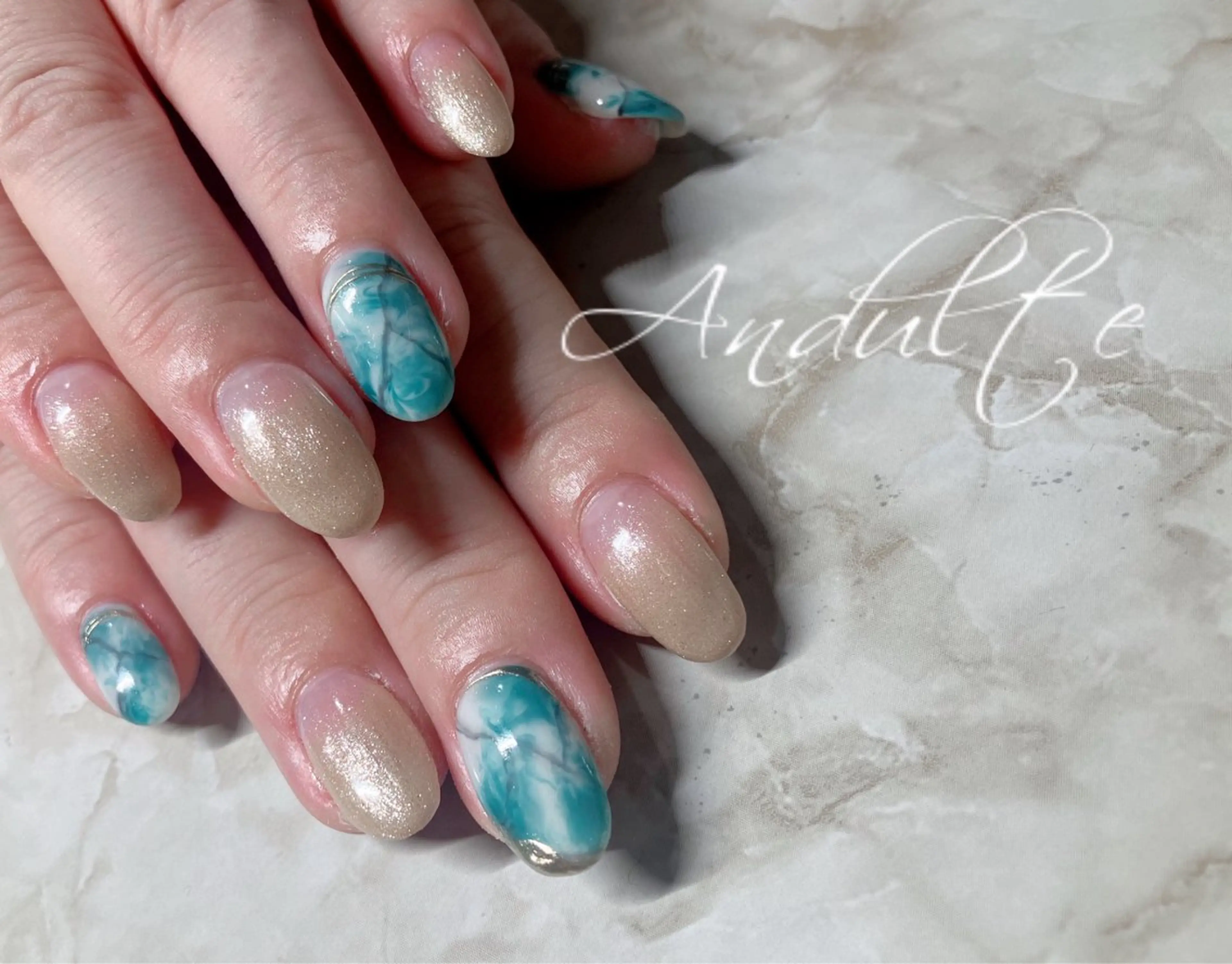 ネイル ハンドネイル andulte MAIのネイルデザイン