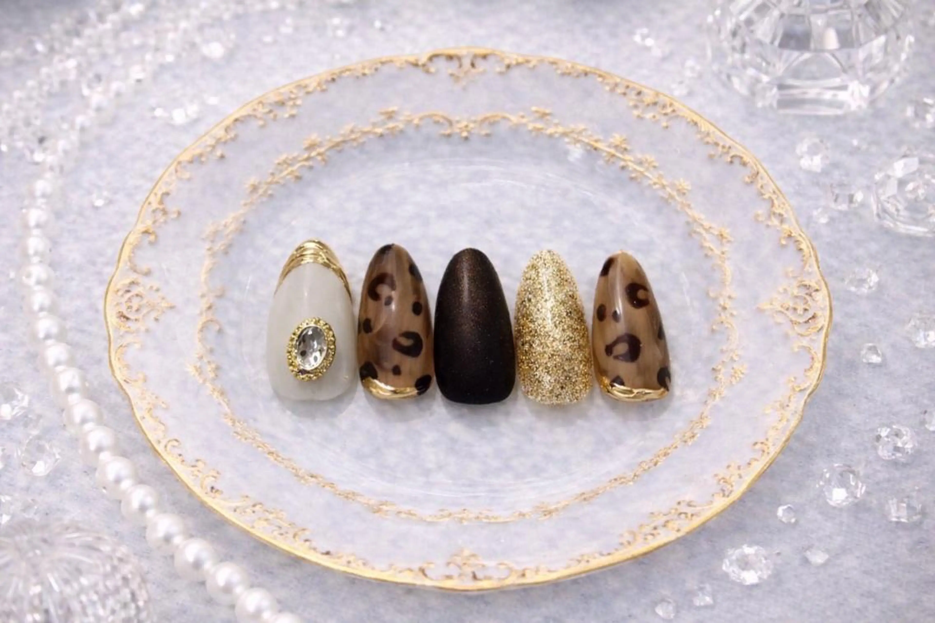 ネイル 南森町rebest 💅nailのネイルデザイン