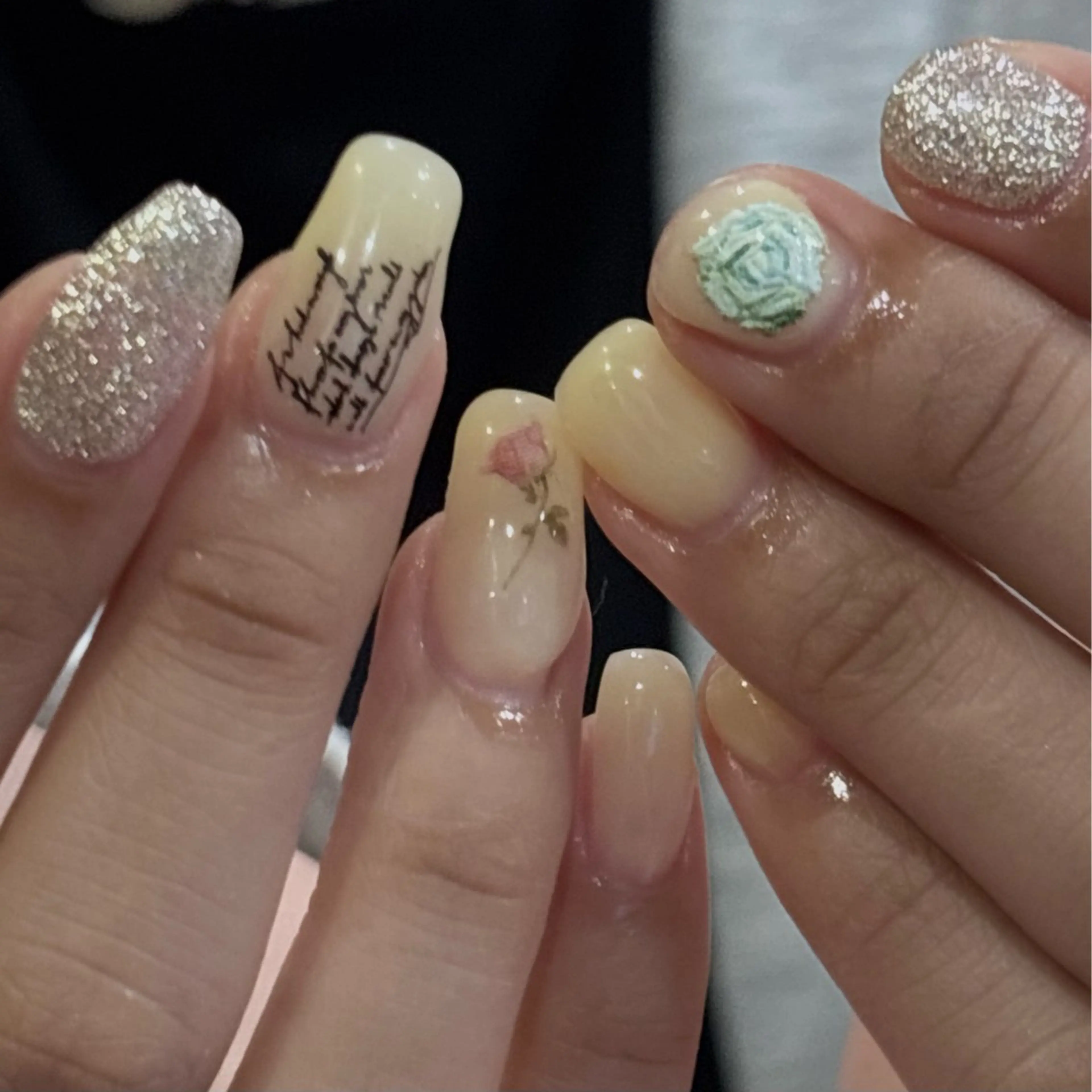 ネイル アートネイル ワンカラーネイル Dark Honey Ivyのネイルデザイン