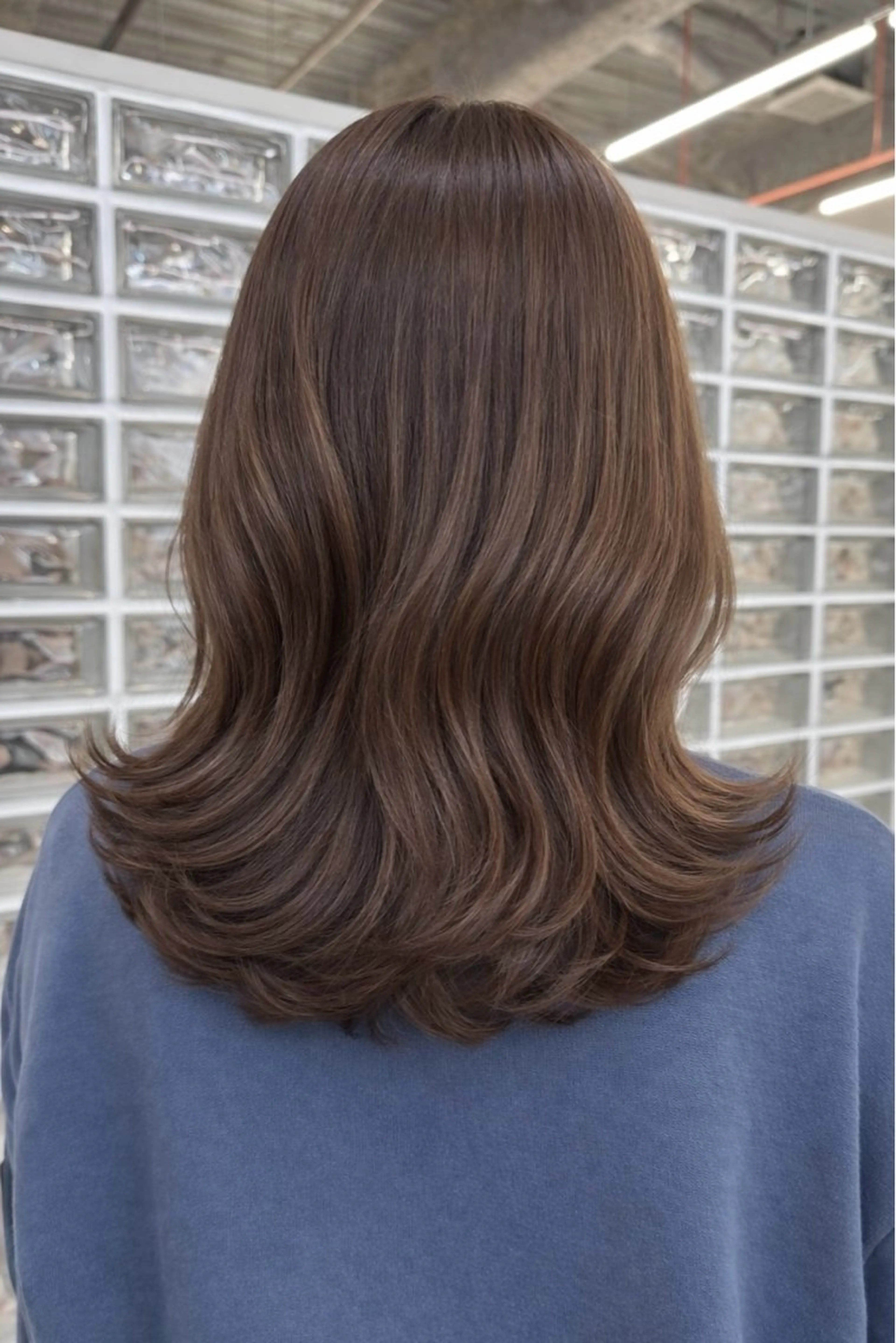 ミディアム 大山 みしろのヘアスタイル