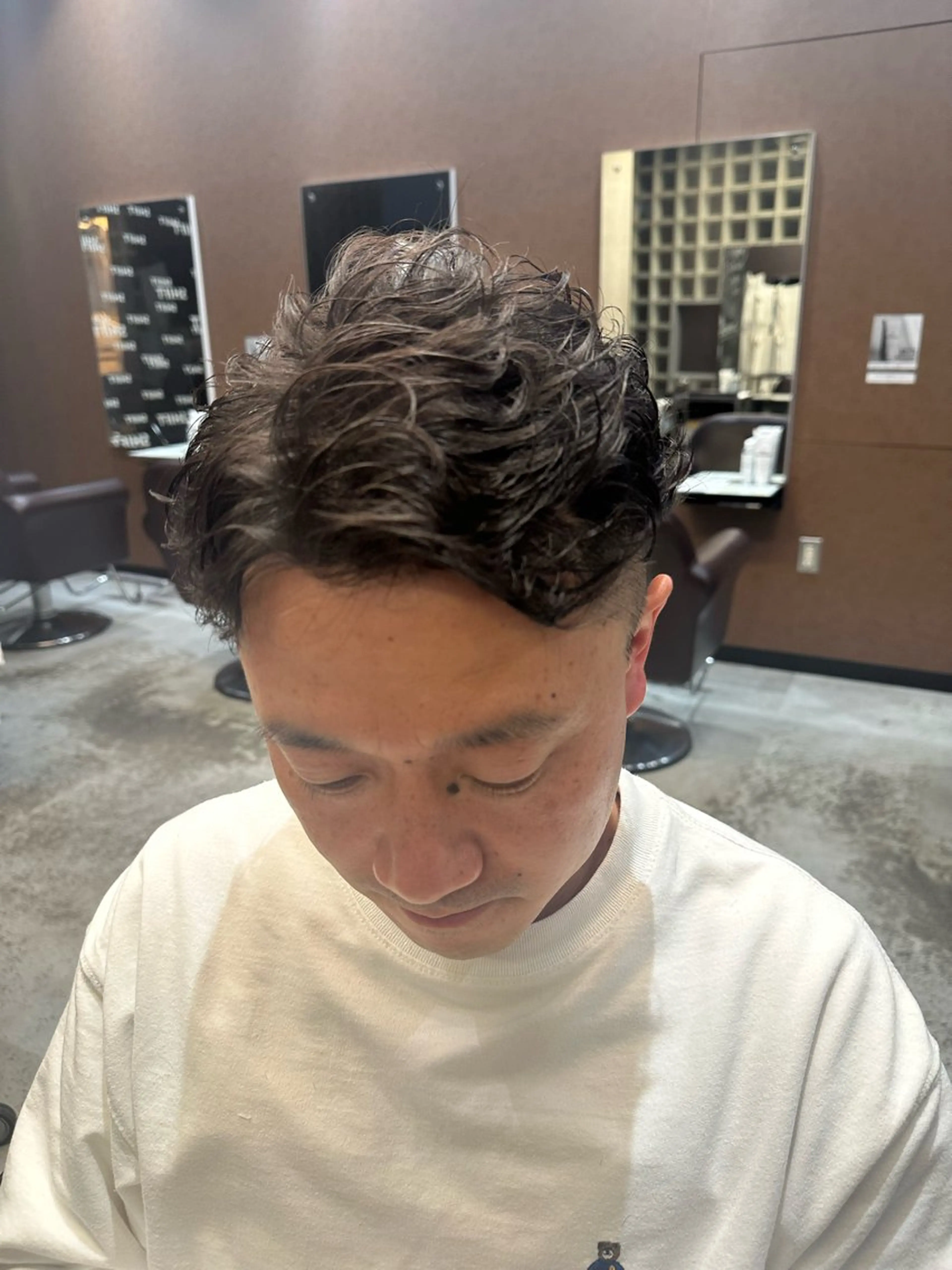 パーマ メンズ アップバング メンズパーマ カット パーマ 岩永 大夢のヘアスタイル