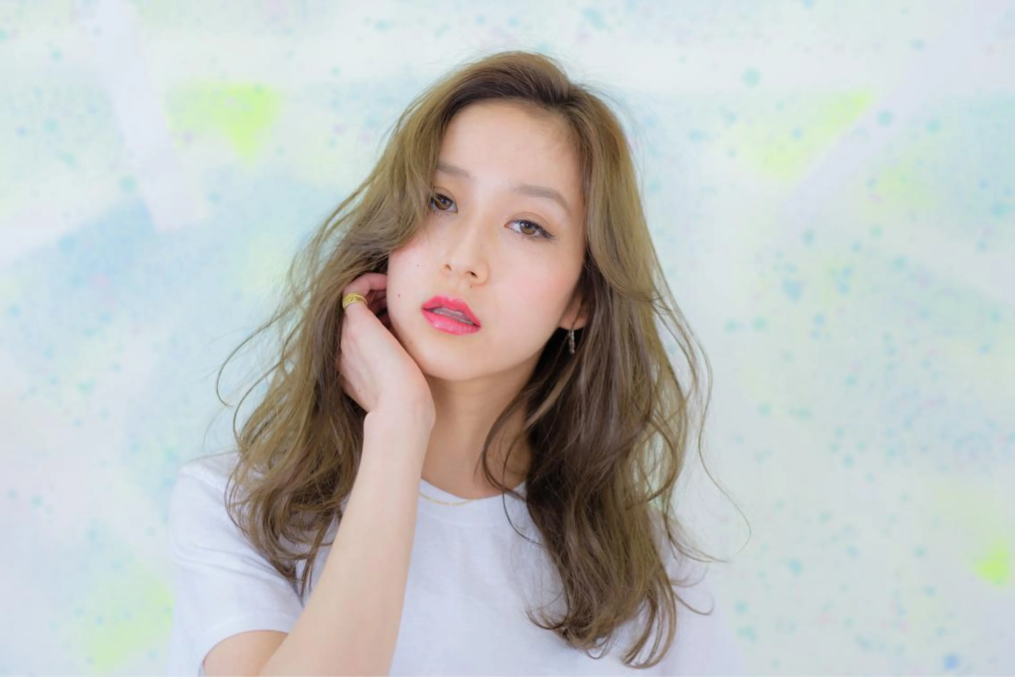 セミロング カラー パーマ ヘアアレンジ アディクシーカラー アッシュ アッシュブラック アッシュブラウン アッシュグレー ✨ハイクオリティ✨ 山本香也のヘアスタイル