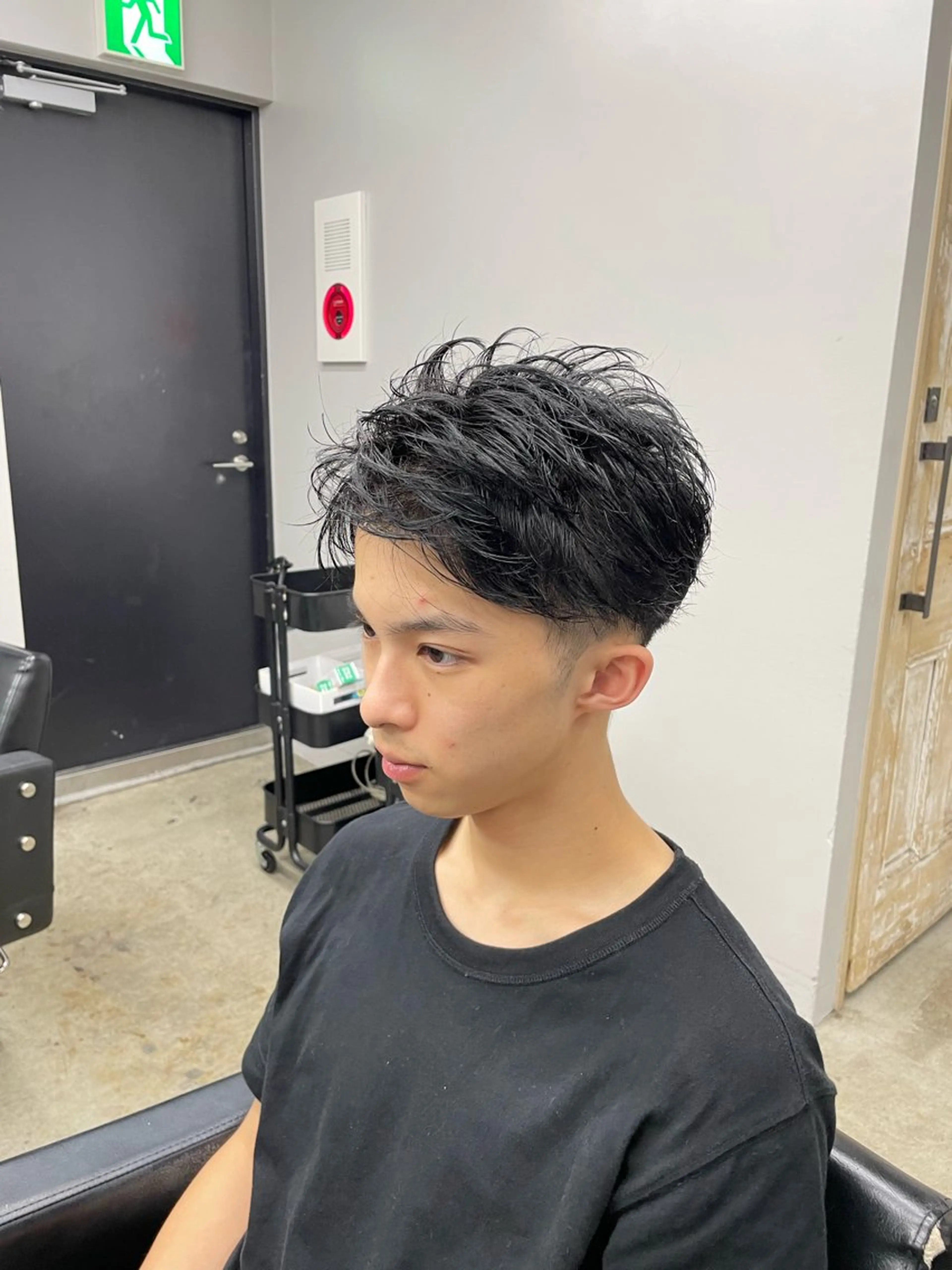 パーマ メンズ カット パーマ トリートメント ヘアセット 新宿/韓国ヘア/ 髪質改善ストレートのヘアスタイル