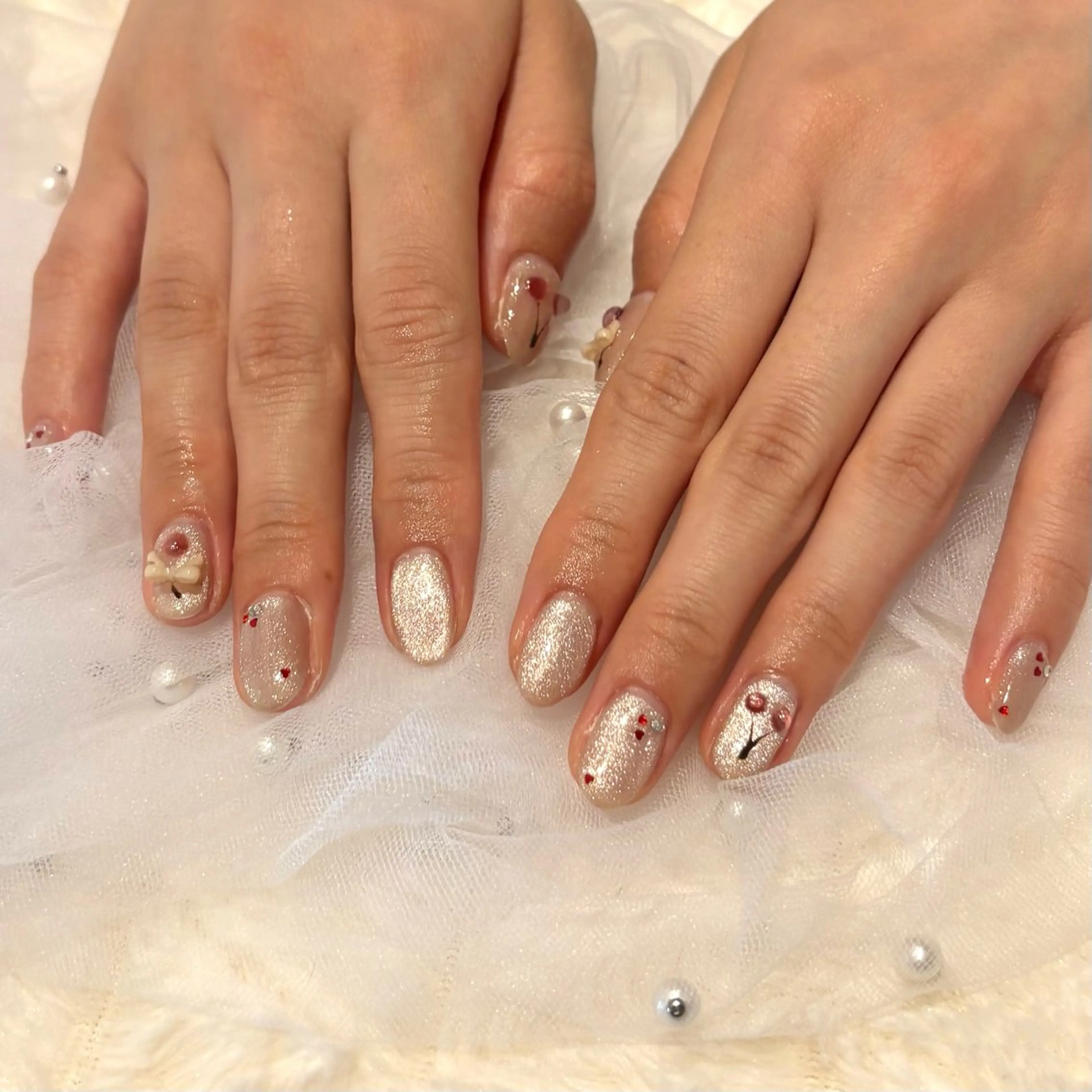 ネイル ハンドネイル 山下 舞華のネイルデザイン