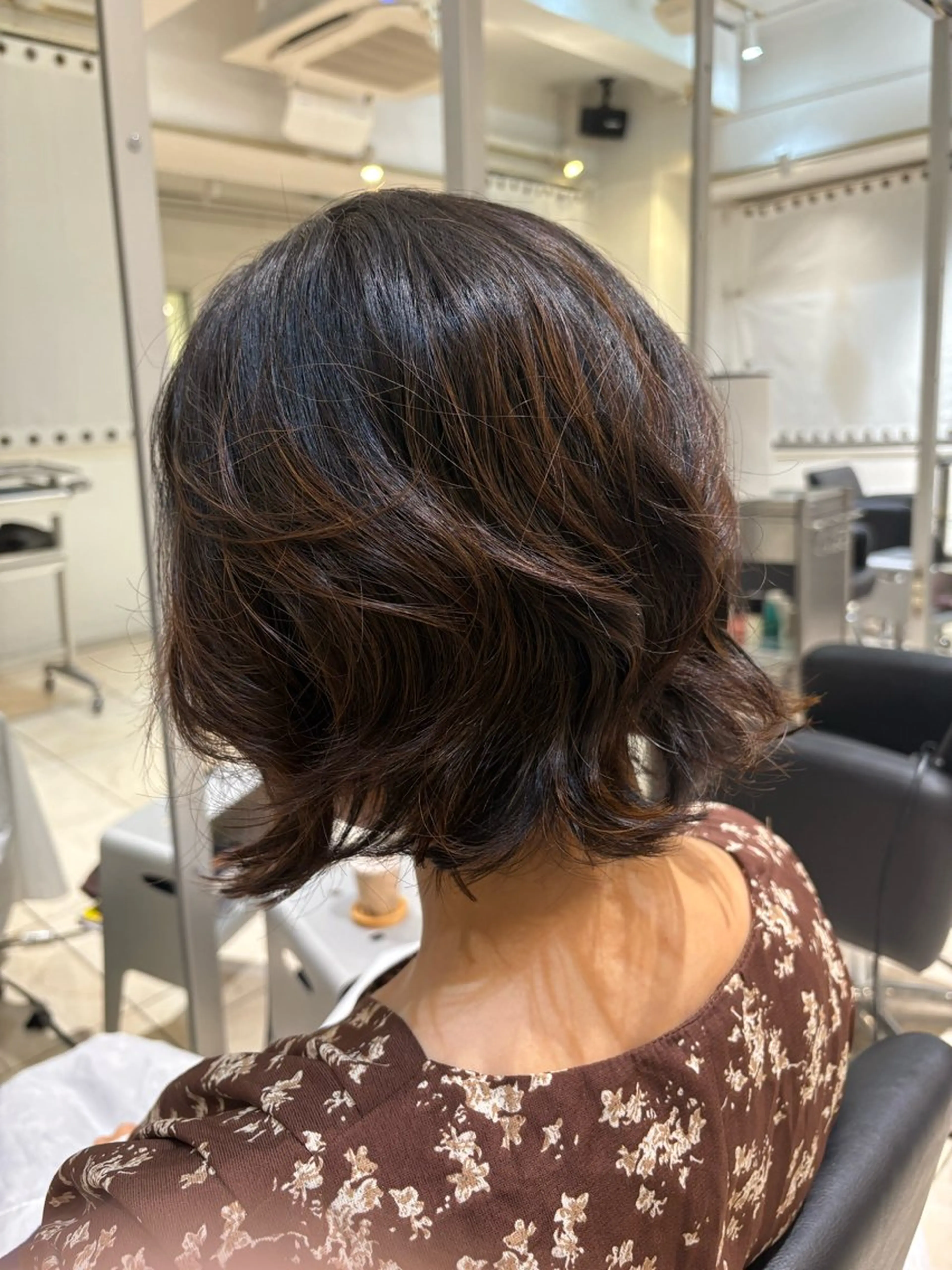 ミディアム パーマ ミディアムパーマ ショートカット/ カラーARAI🫧のヘアスタイル