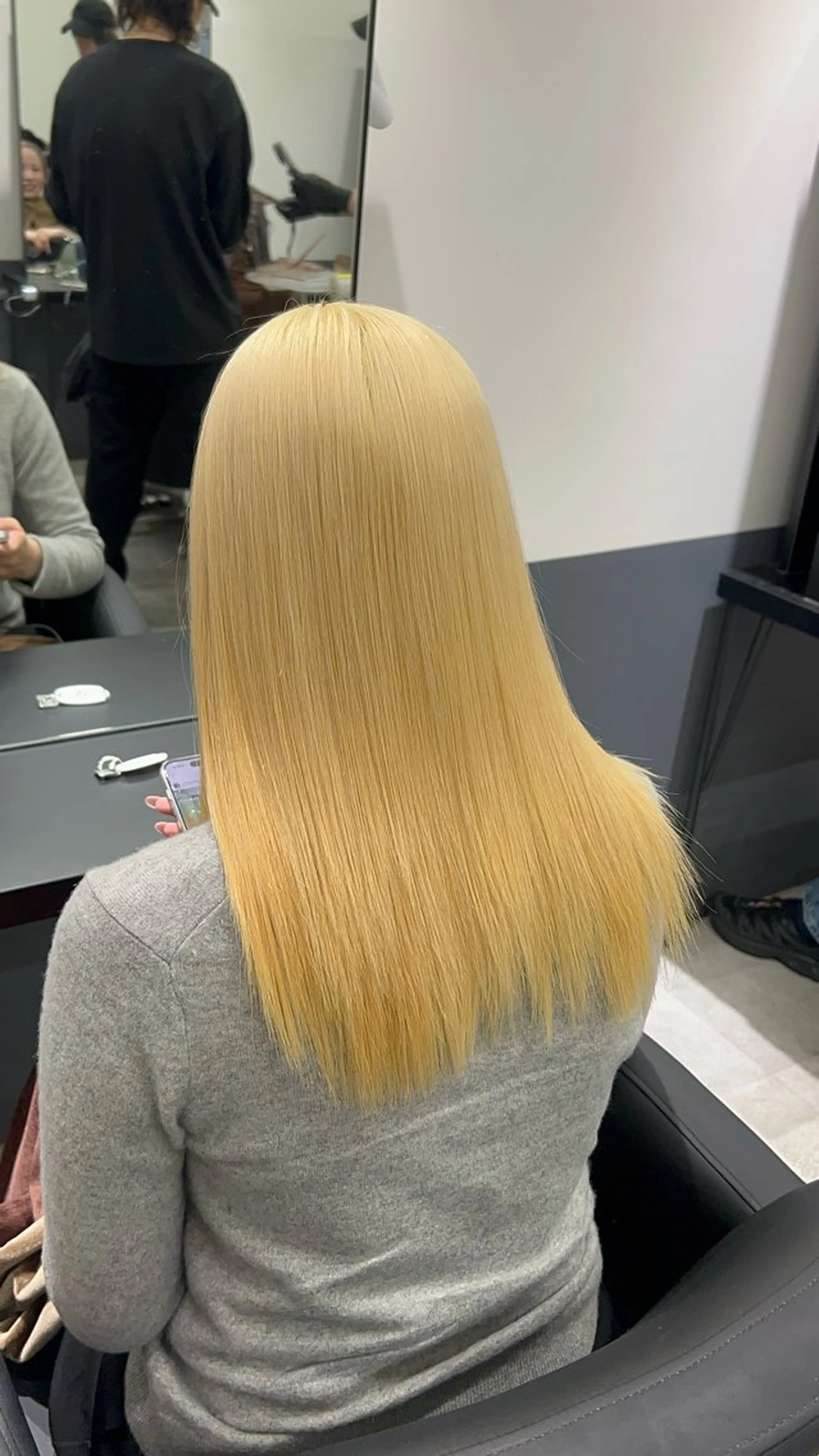 カラー ブロンド ヘアカラー YUDAIブリーチ• カラー/心斎橋•難波のヘアスタイル