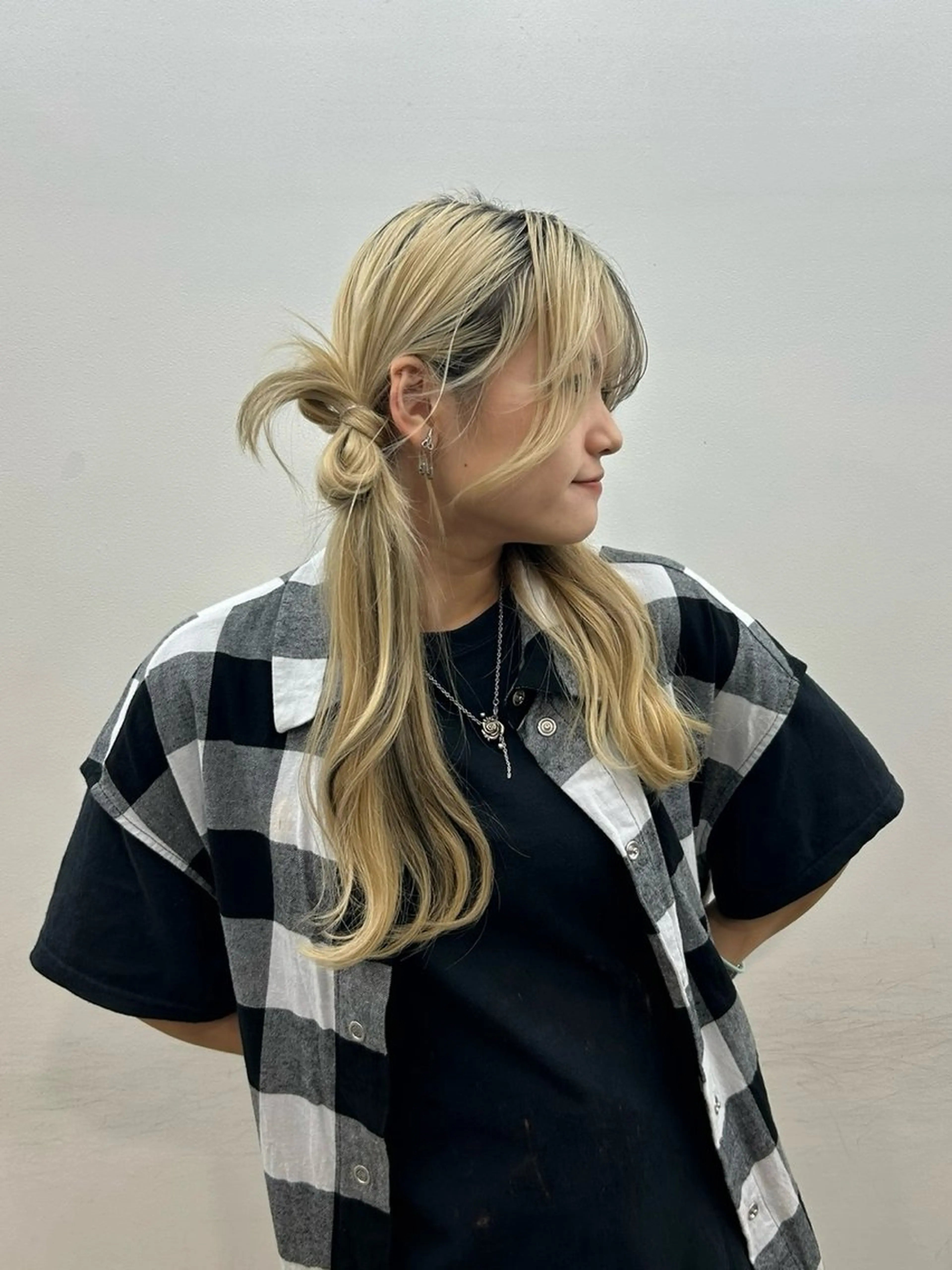 ショート ボブ エクステ 外国人風カラー 卒業式のヘアスタイル レイヤーカット ヘアカラー MiRI💜地毛級 エクステ✖似合わせ技のヘアスタイル